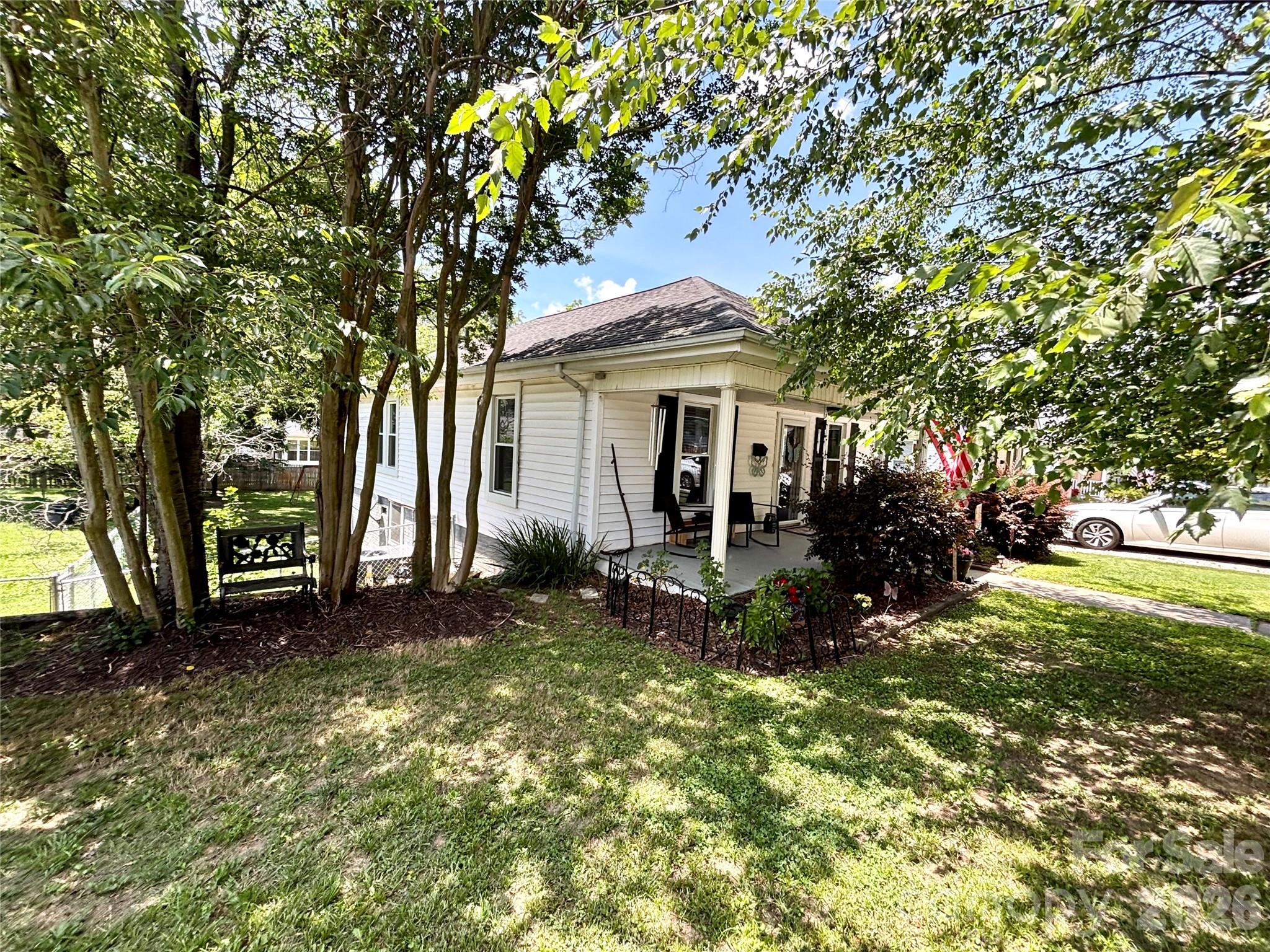 809 W A Street — Kannapolis