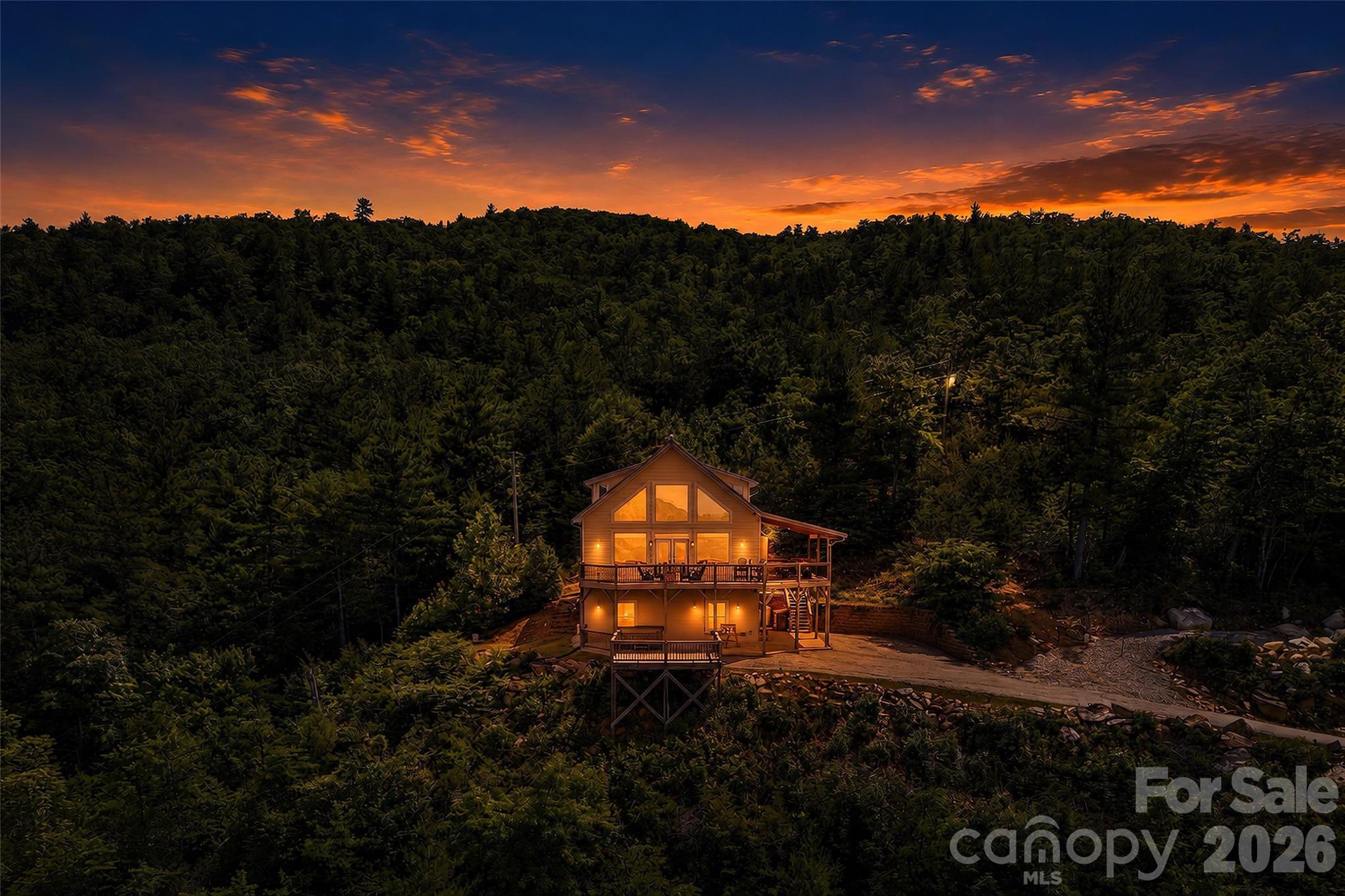 25 N Forest Drive — Marion