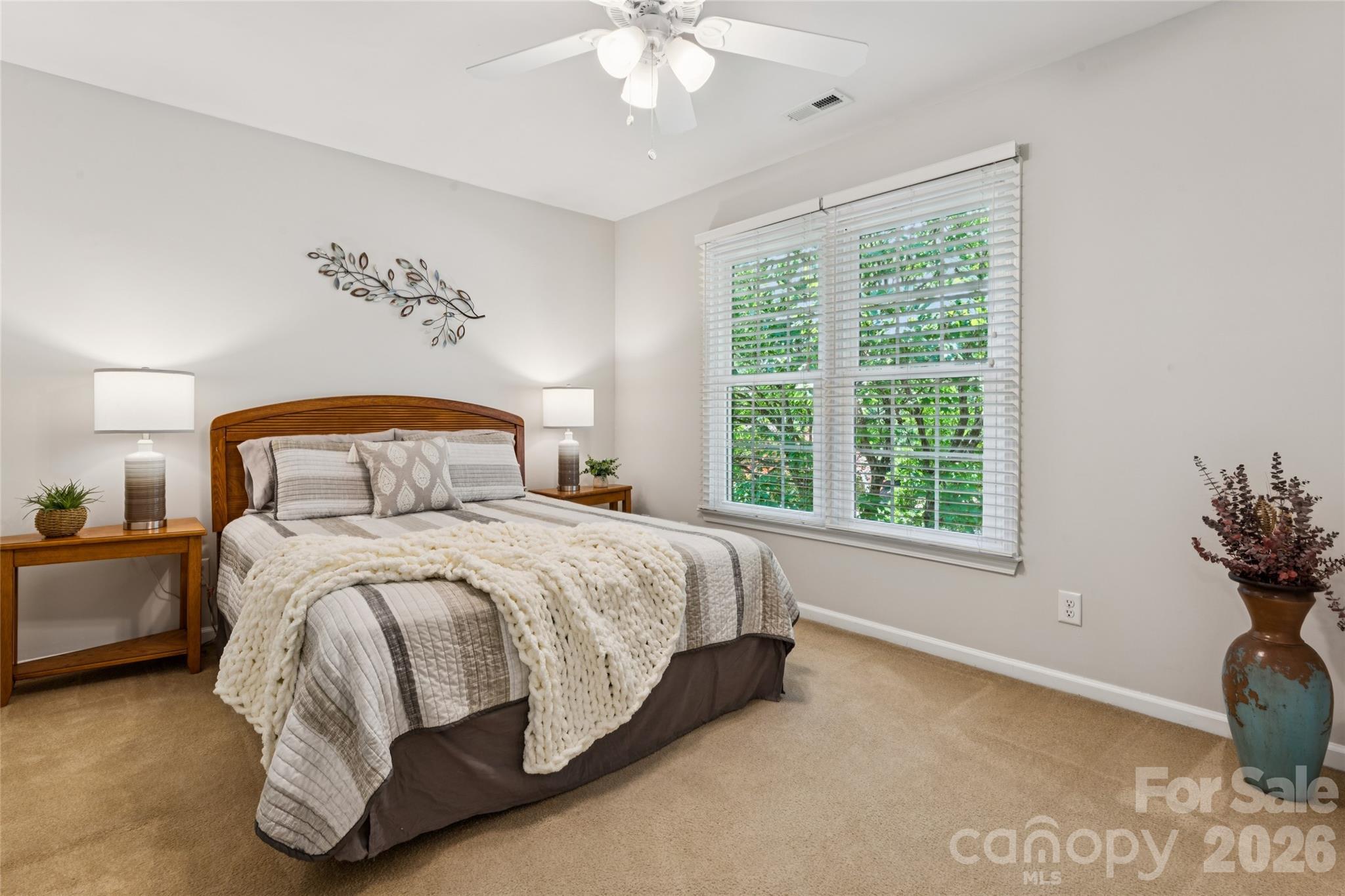 5529 Fairvista Drive — Charlotte
