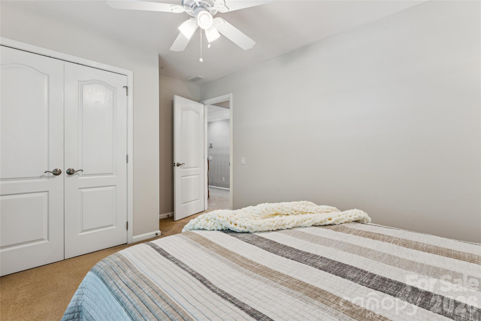 5529 Fairvista Drive — Charlotte