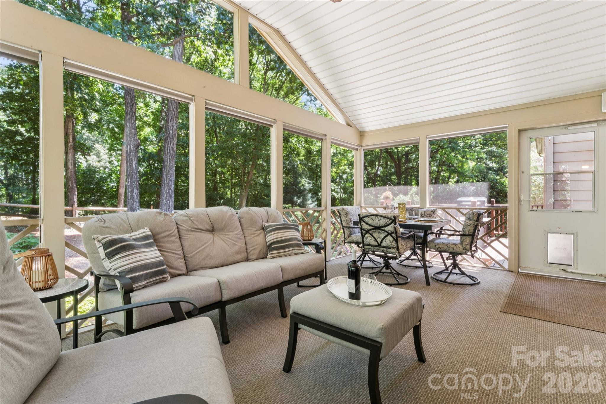 5529 Fairvista Drive — Charlotte