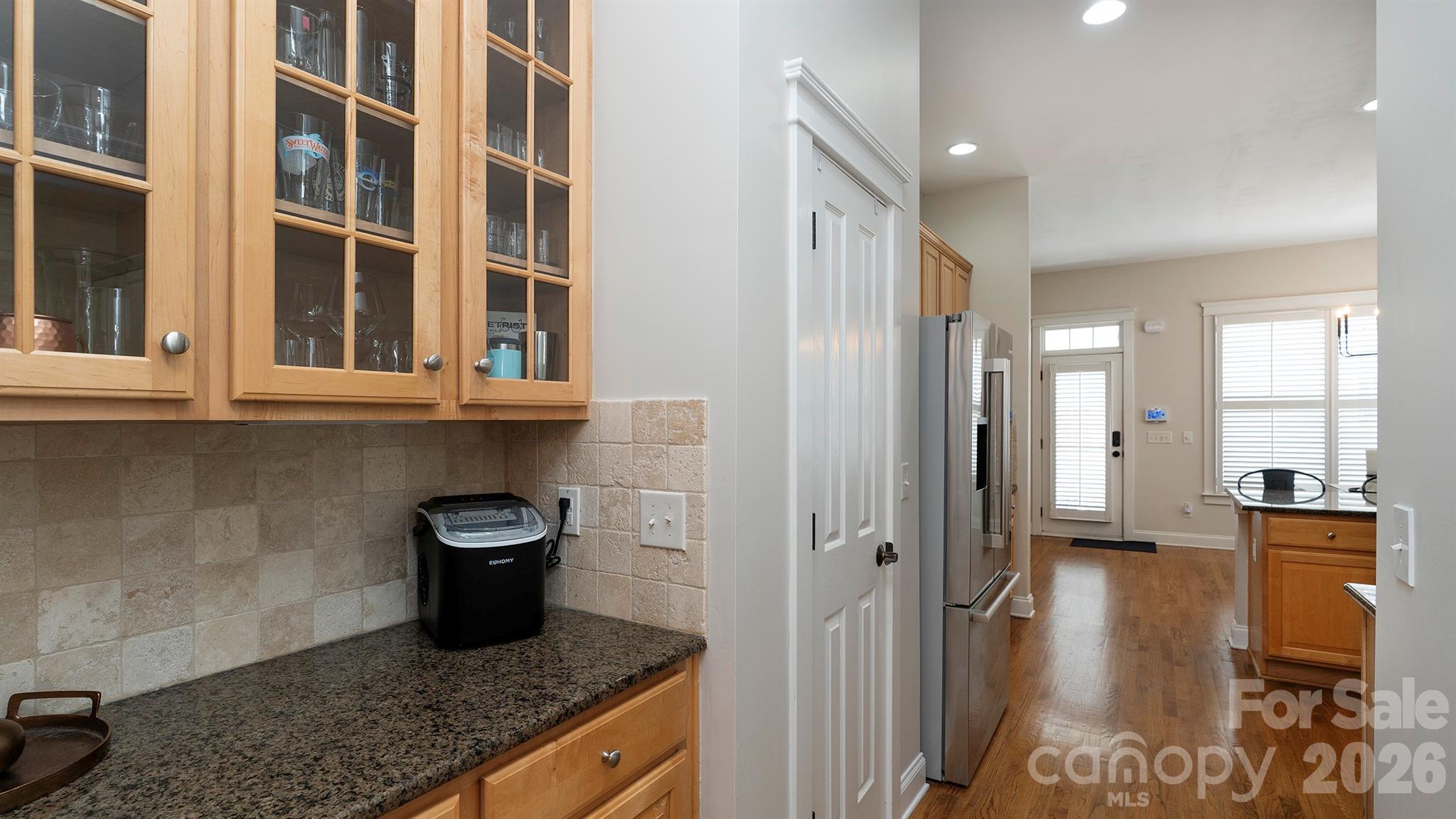 14125 Bankside Drive — Huntersville