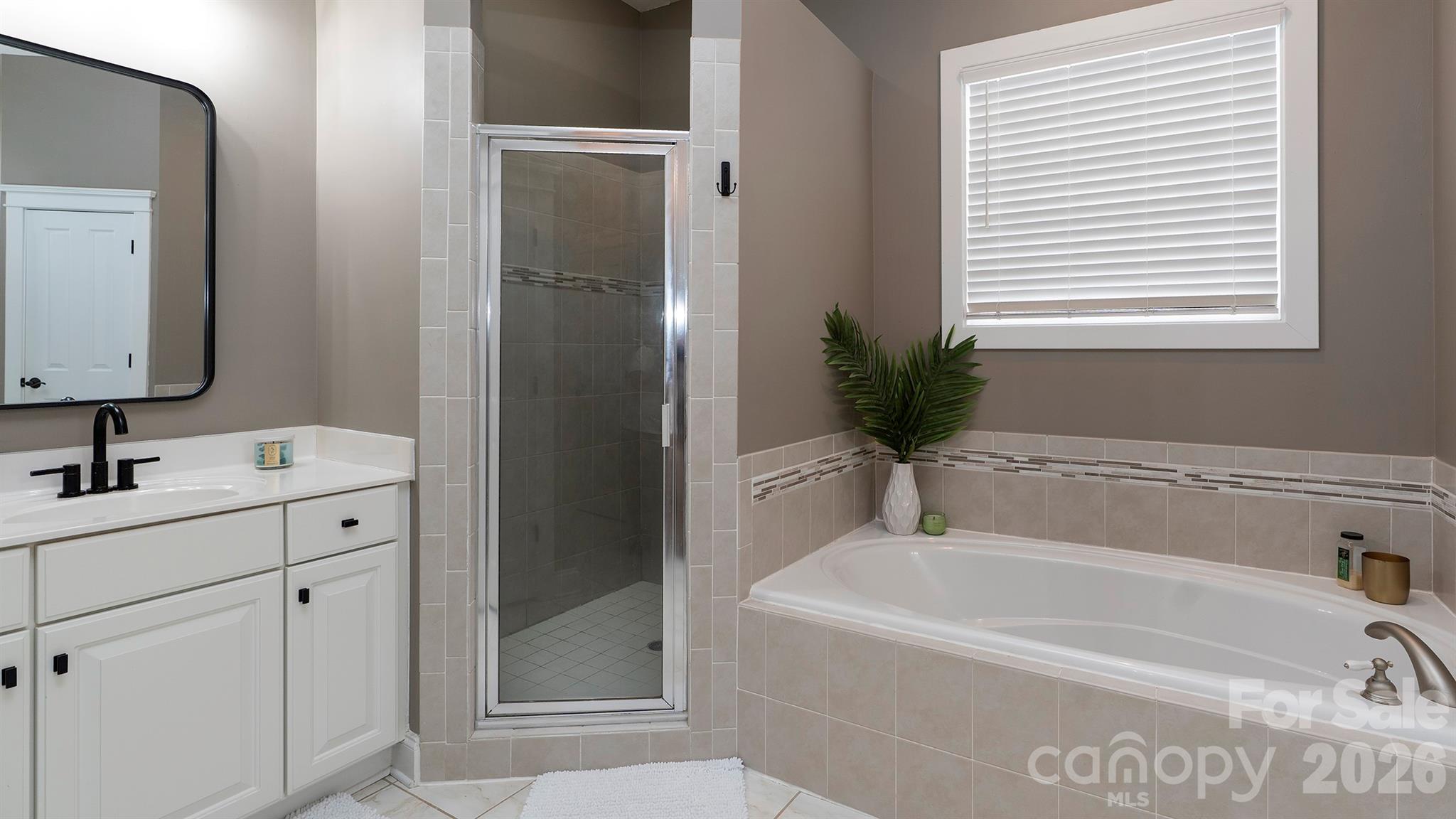 14125 Bankside Drive — Huntersville