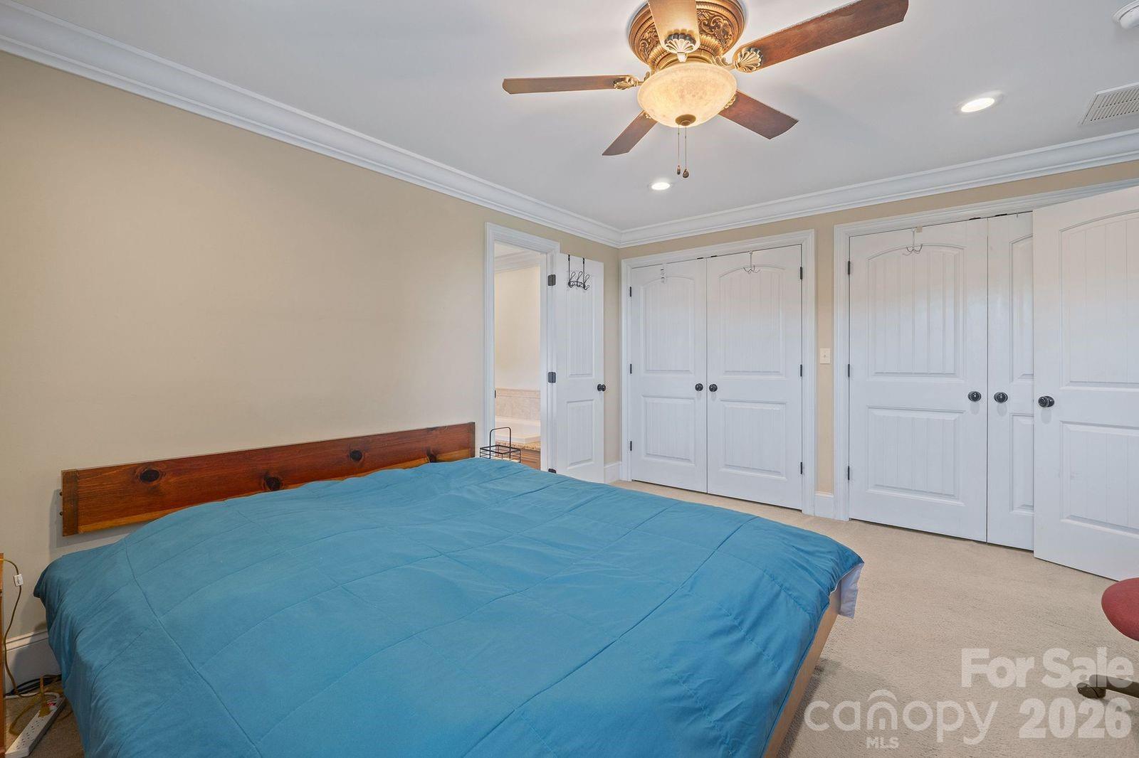809 New Sterling Road — Stony Point