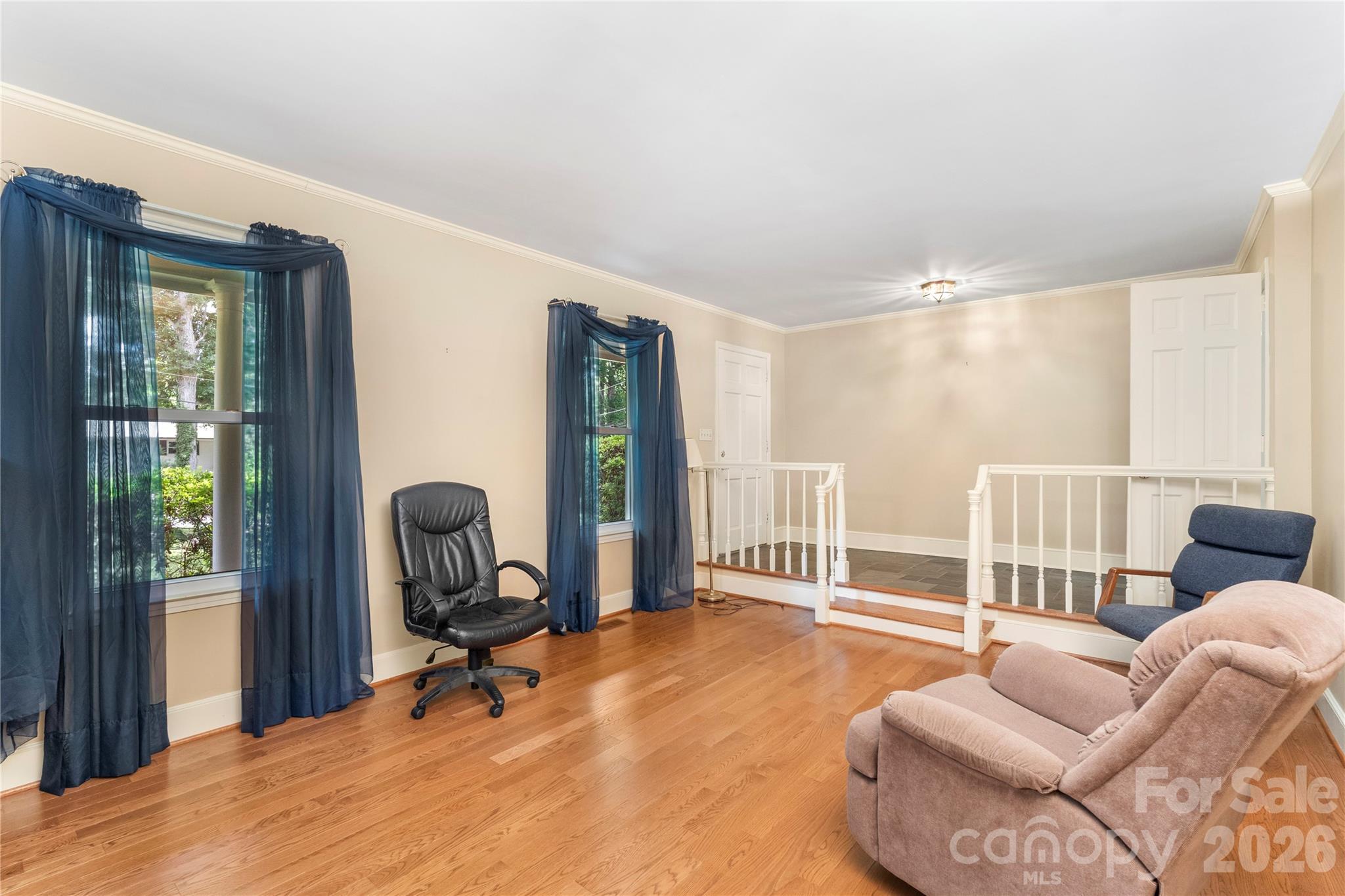 221 Kingsway Circle — Charlotte