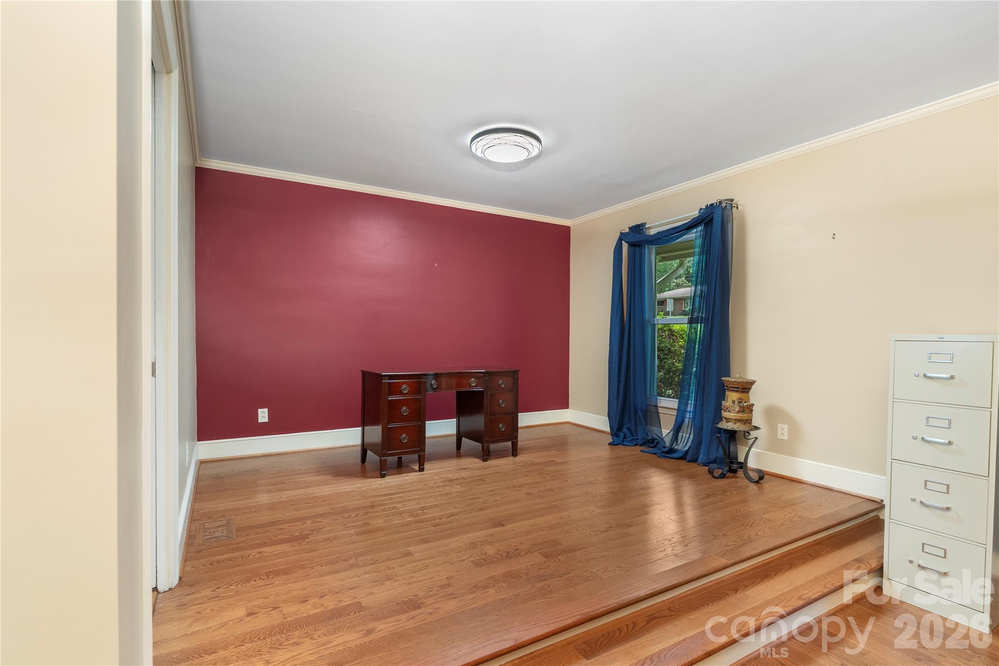 221 Kingsway Circle — Charlotte