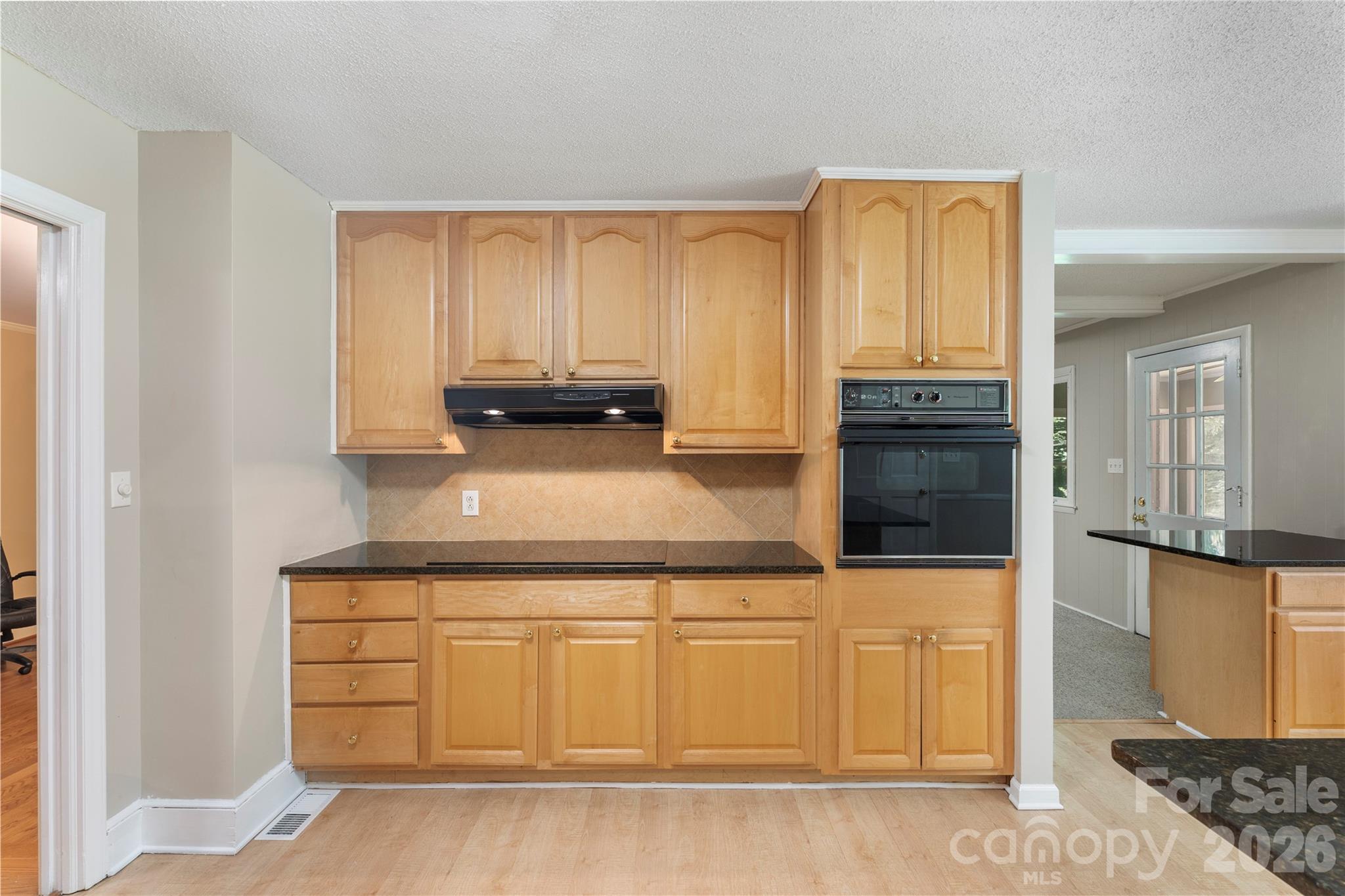 221 Kingsway Circle — Charlotte