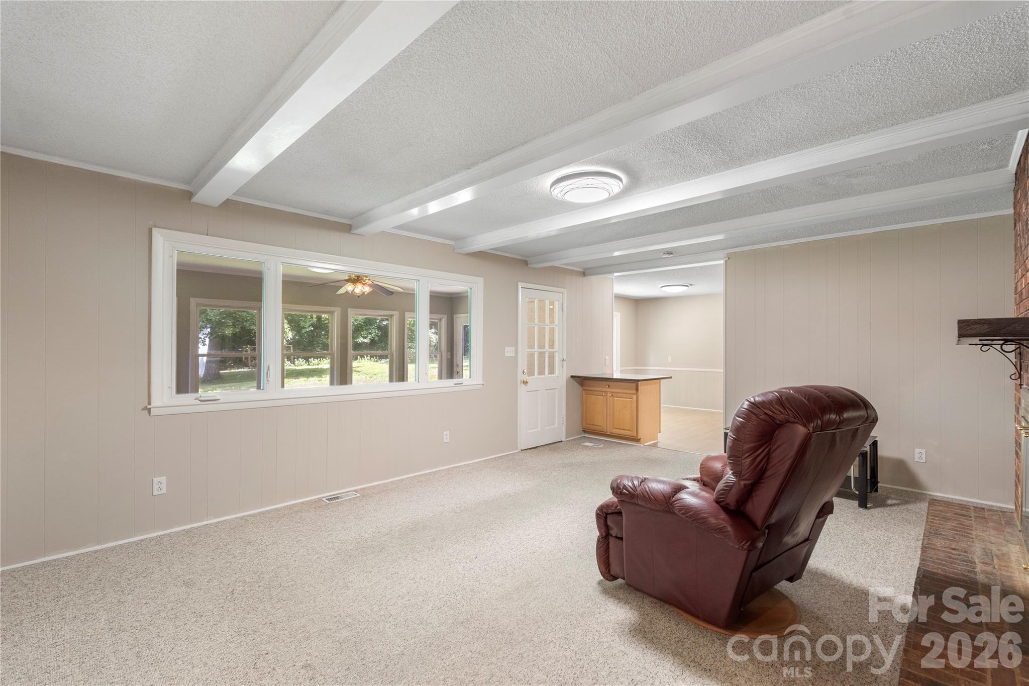 221 Kingsway Circle — Charlotte