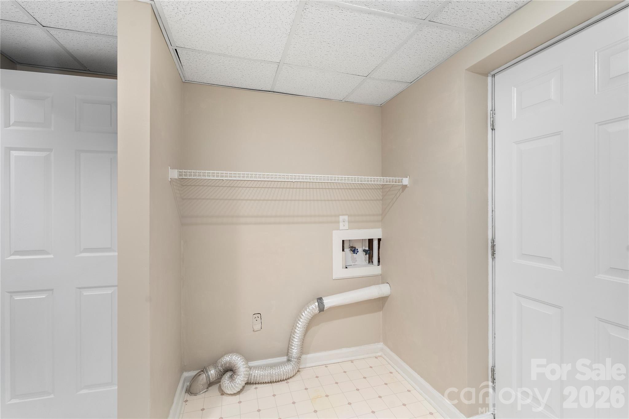 221 Kingsway Circle — Charlotte