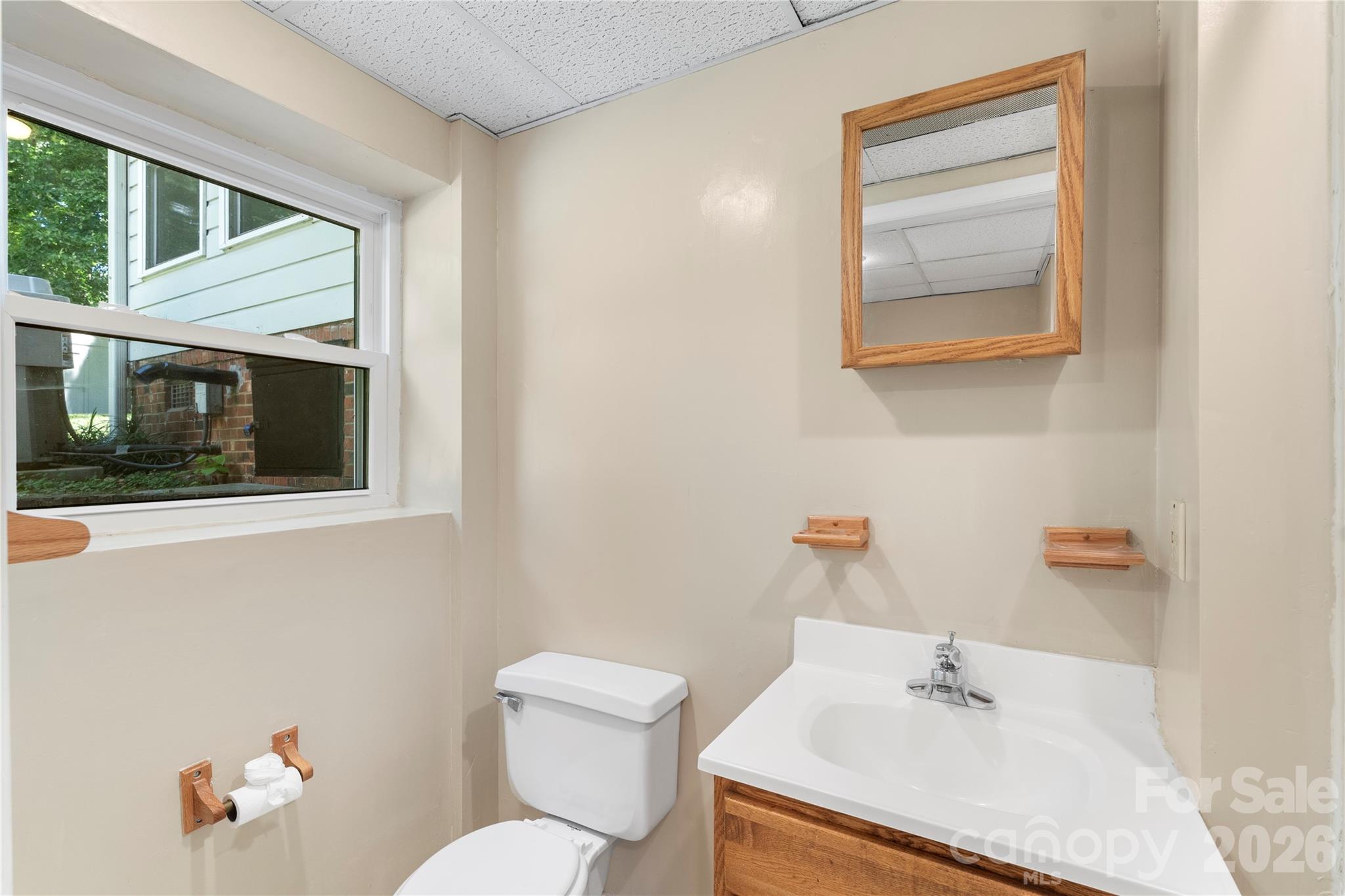 221 Kingsway Circle — Charlotte