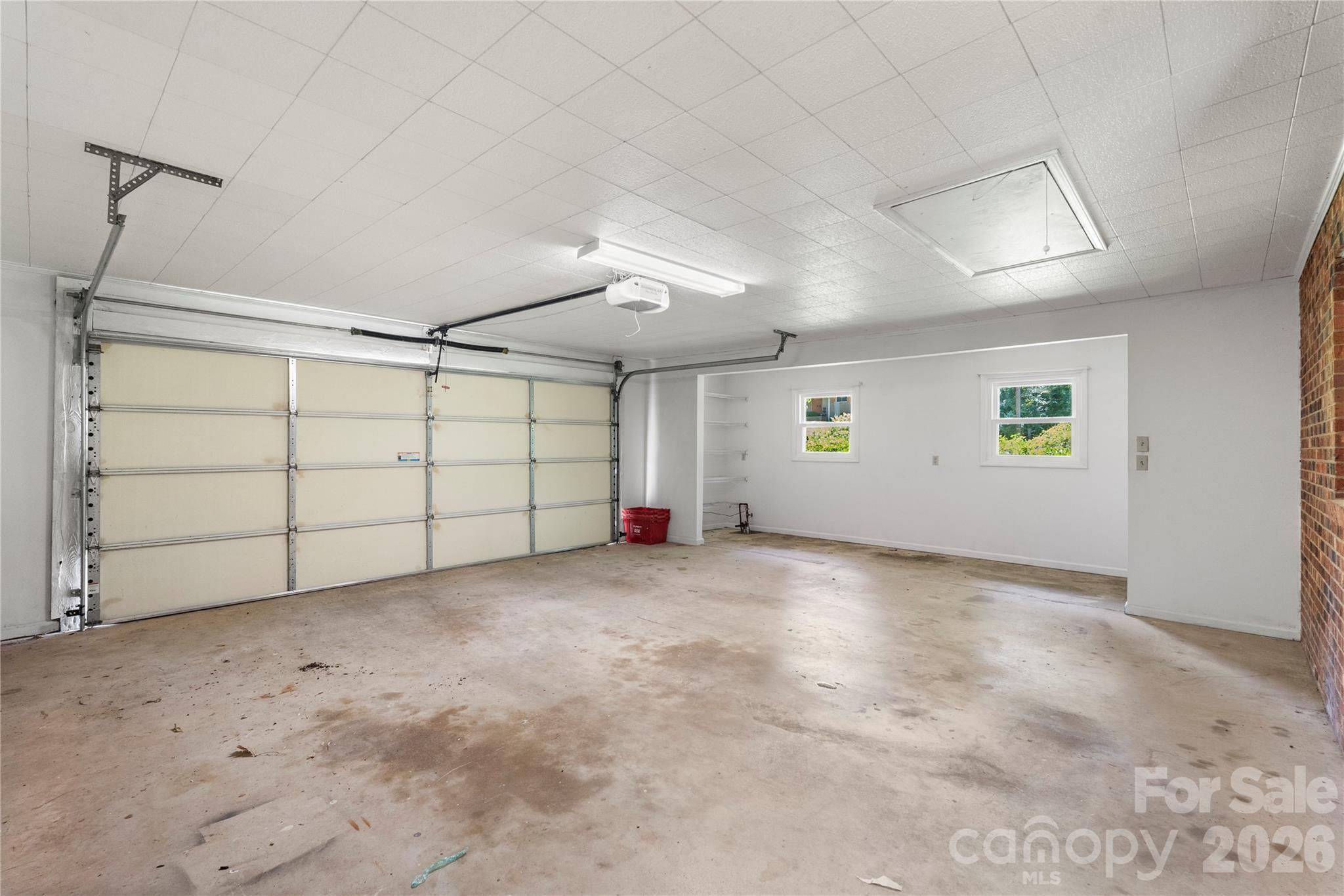 221 Kingsway Circle — Charlotte