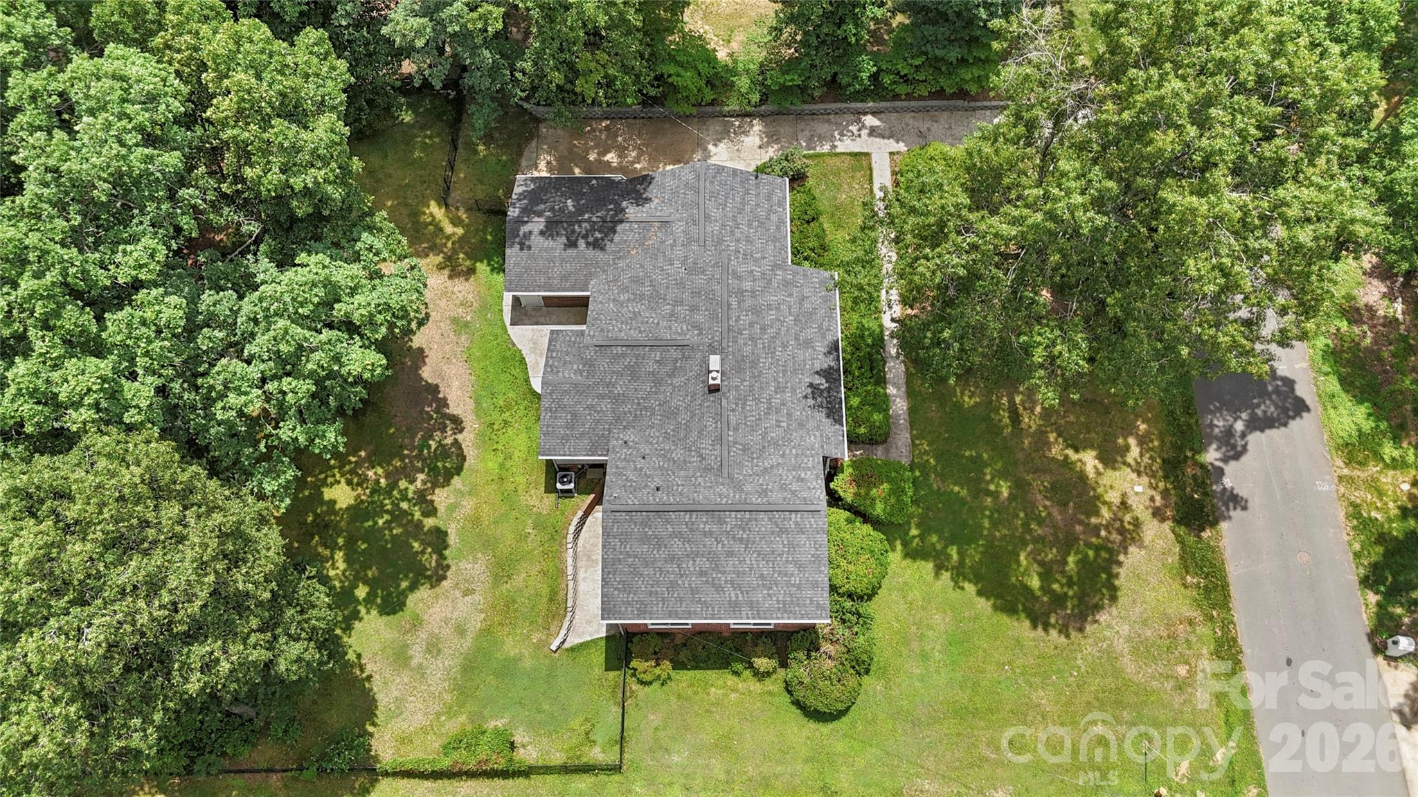 221 Kingsway Circle — Charlotte