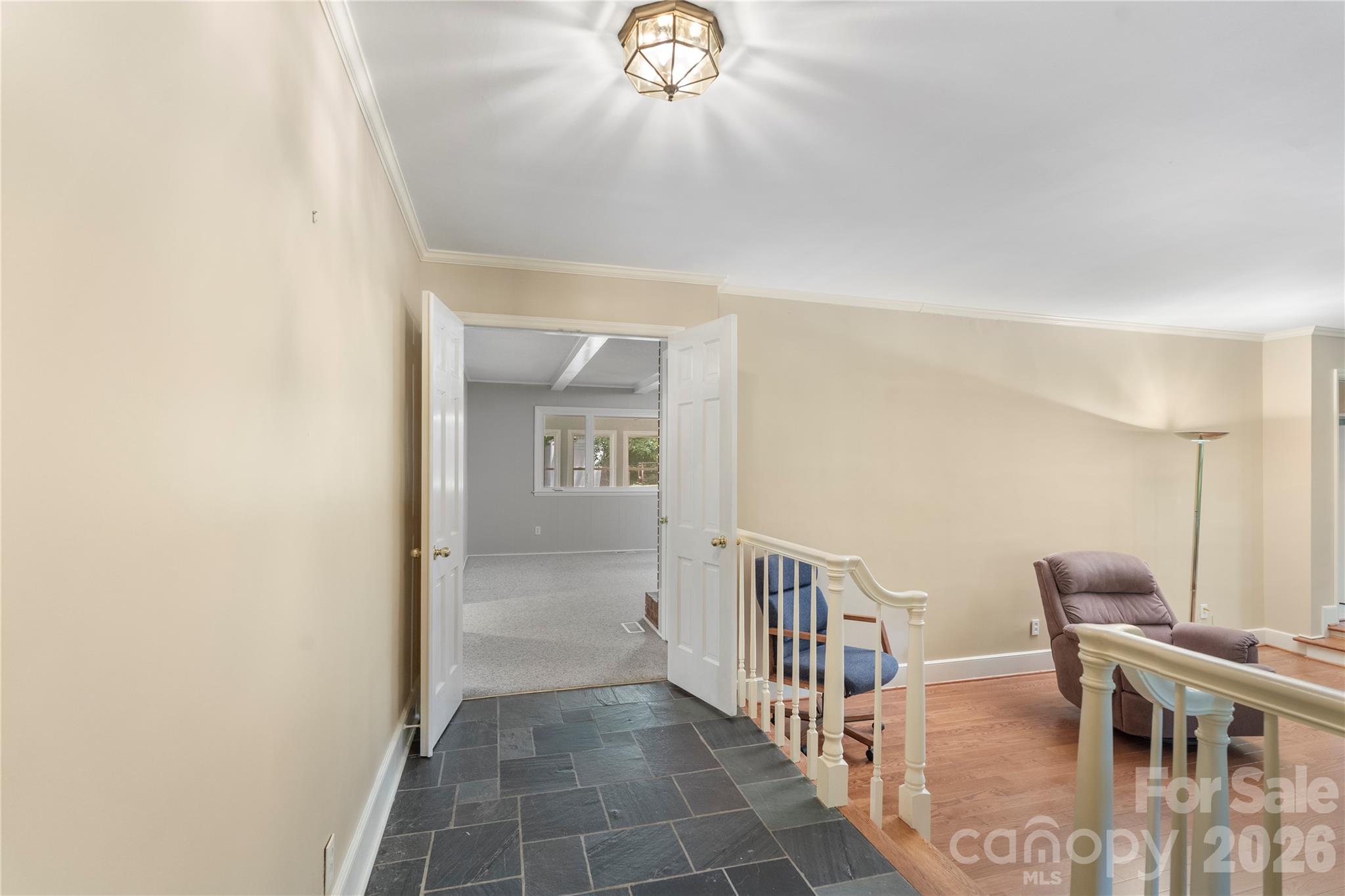 221 Kingsway Circle — Charlotte