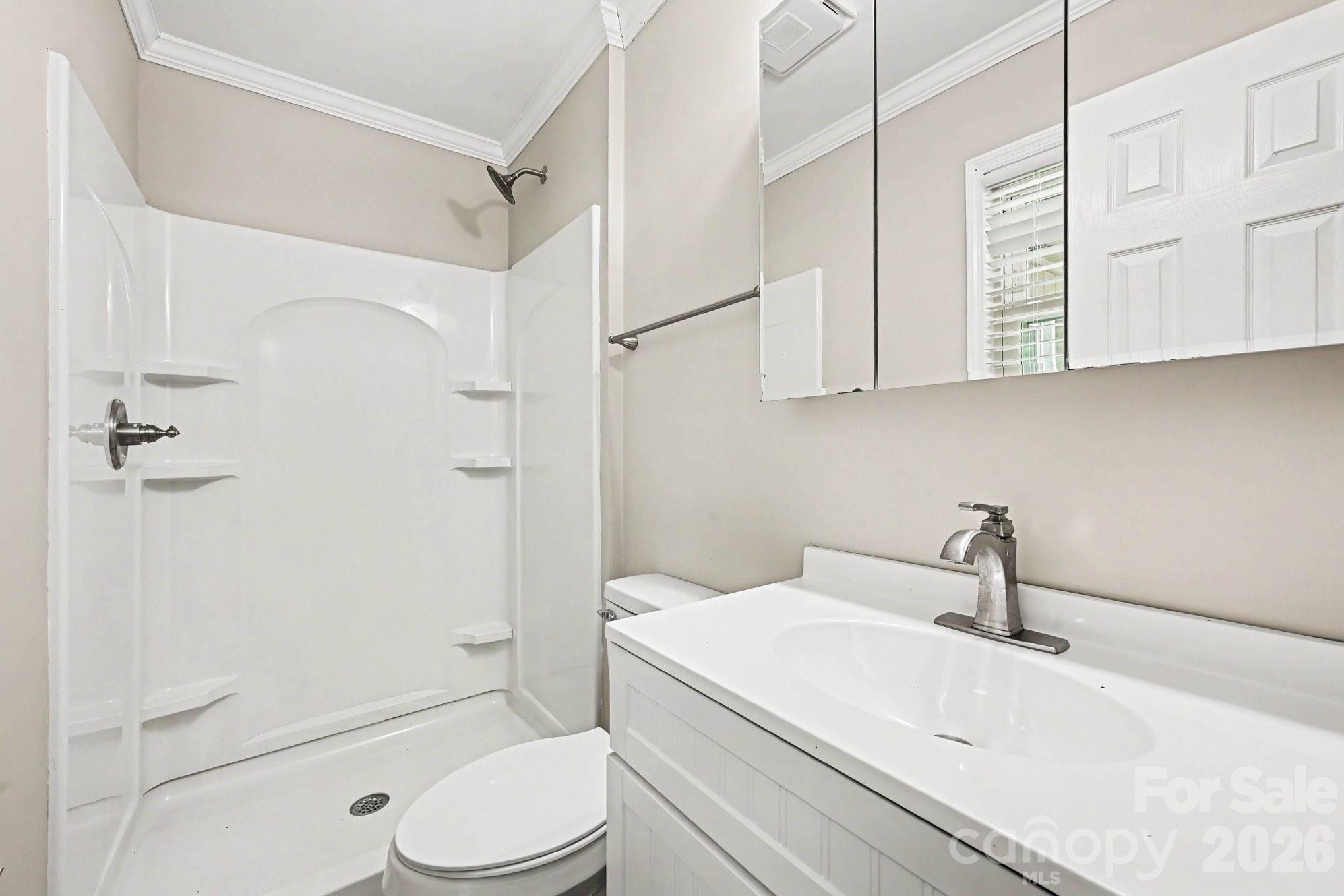 1126 Claremont Road — Charlotte