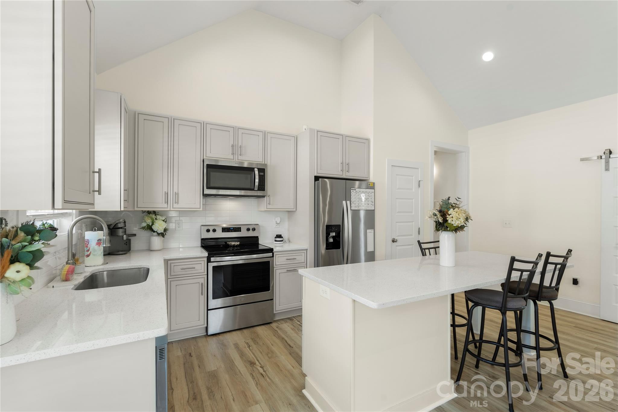 1613 Newcastle Street — Charlotte