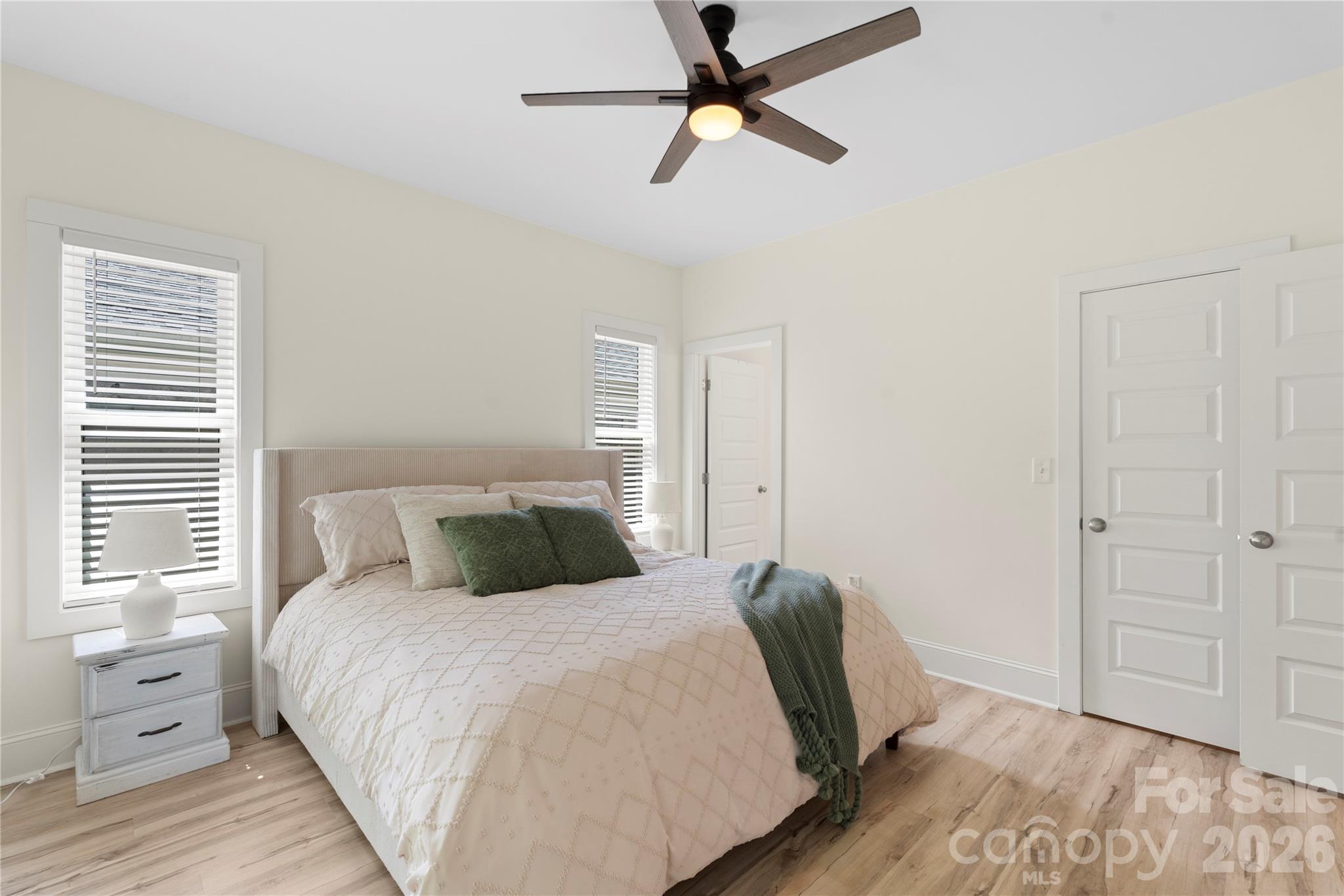 1613 Newcastle Street — Charlotte