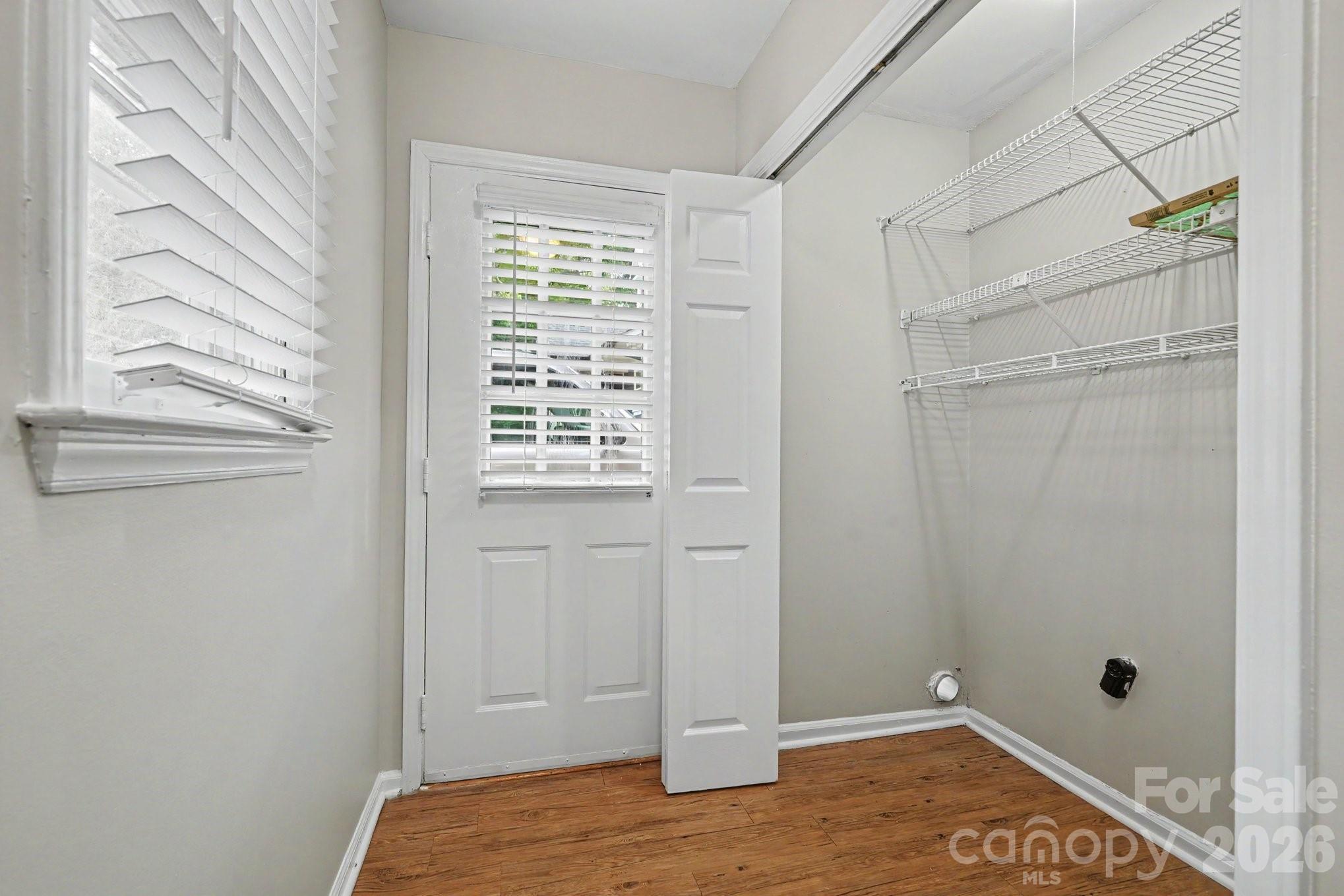 8904 Brown Oak Court — Charlotte
