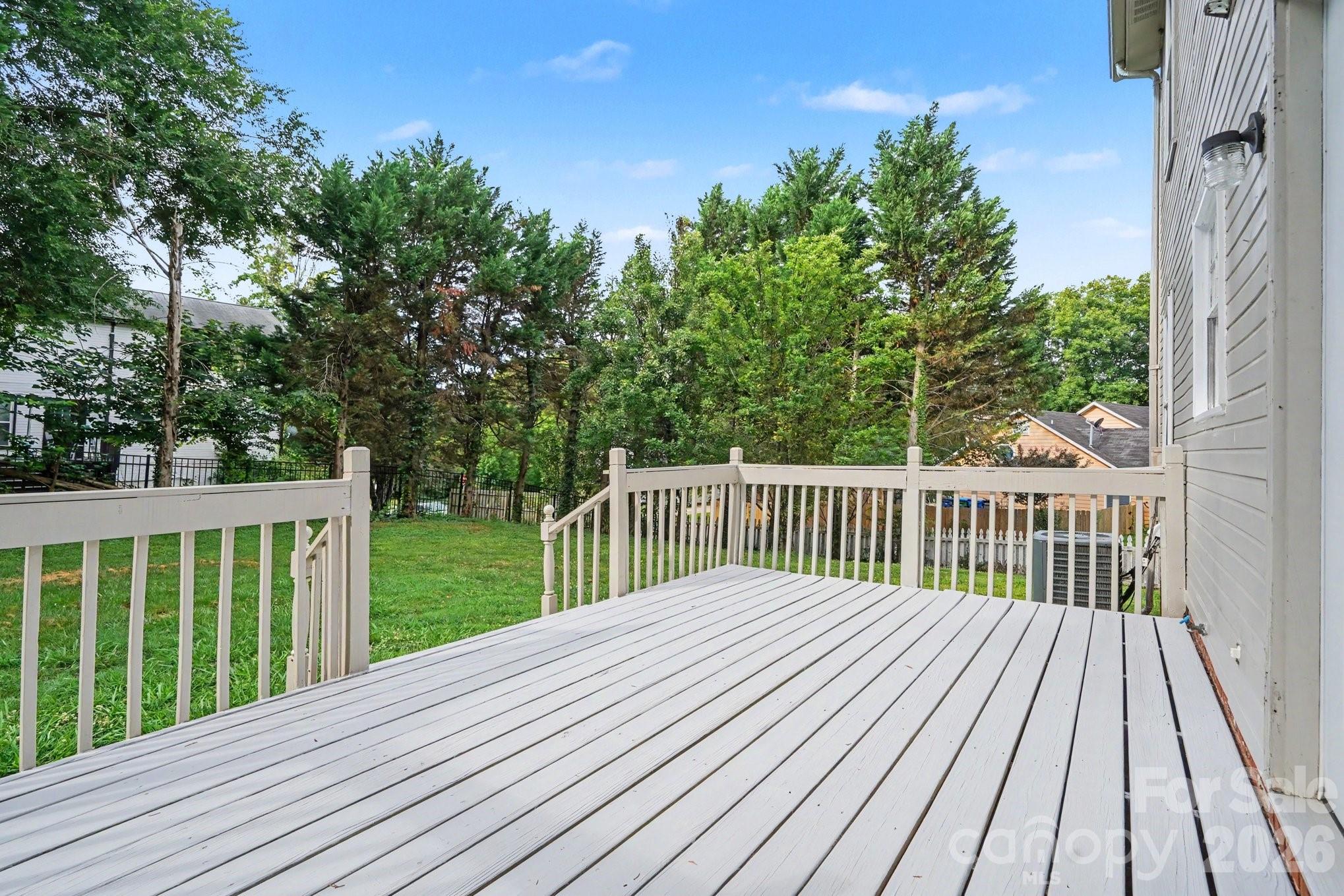 8904 Brown Oak Court — Charlotte