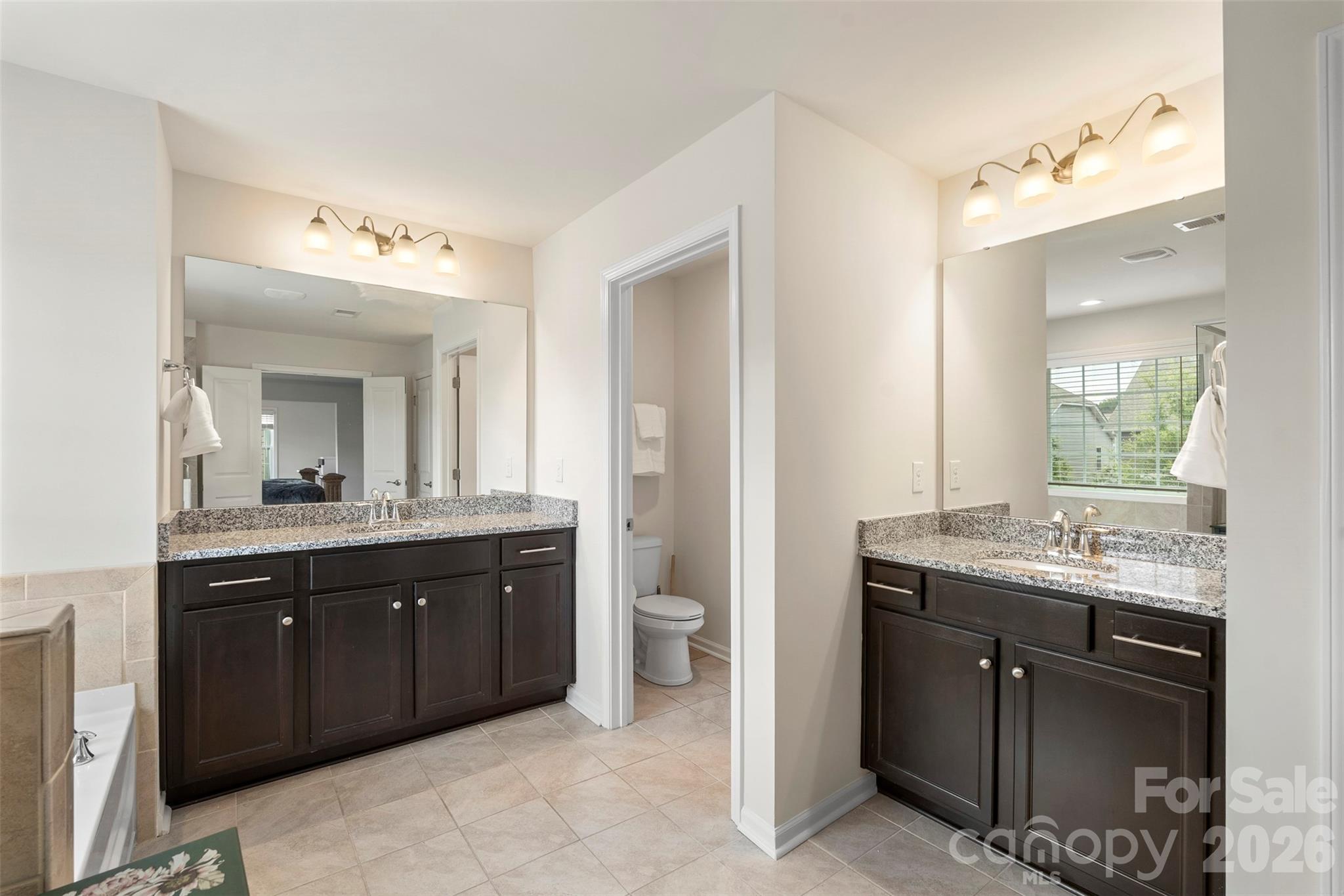 1016 Arbury Way — Waxhaw