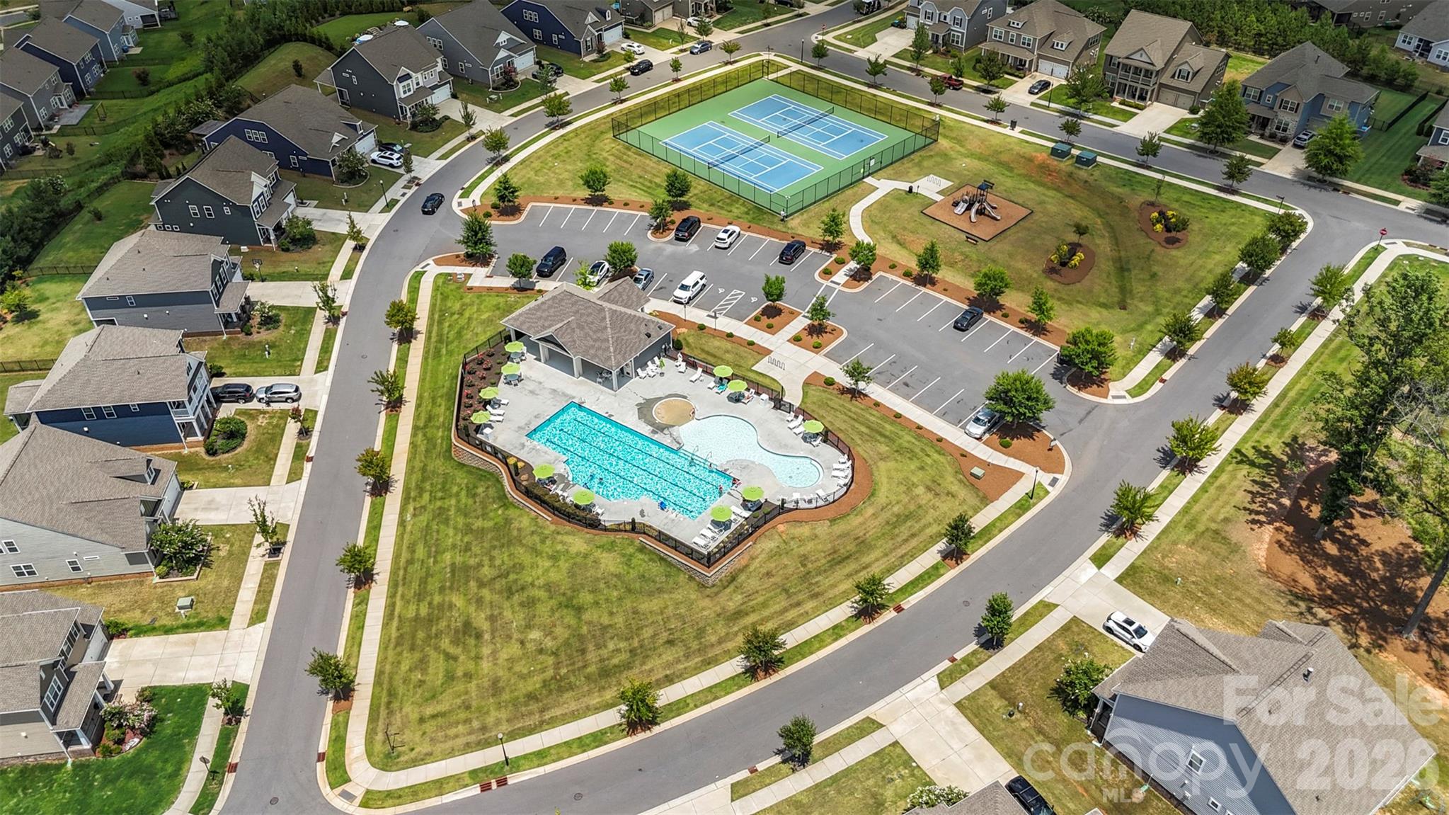 1016 Arbury Way — Waxhaw