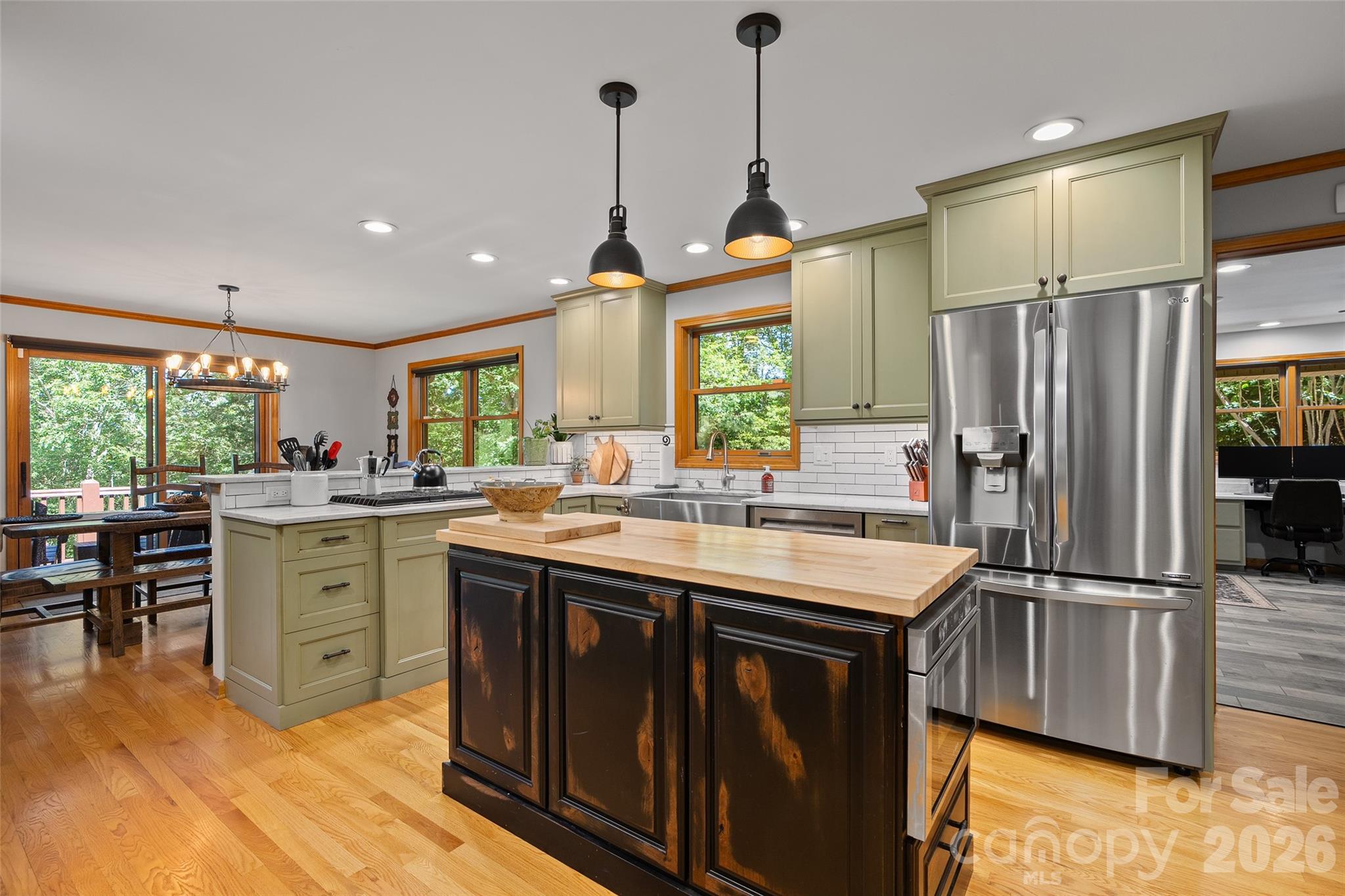 359 Saddlebrook Lane — Clyde