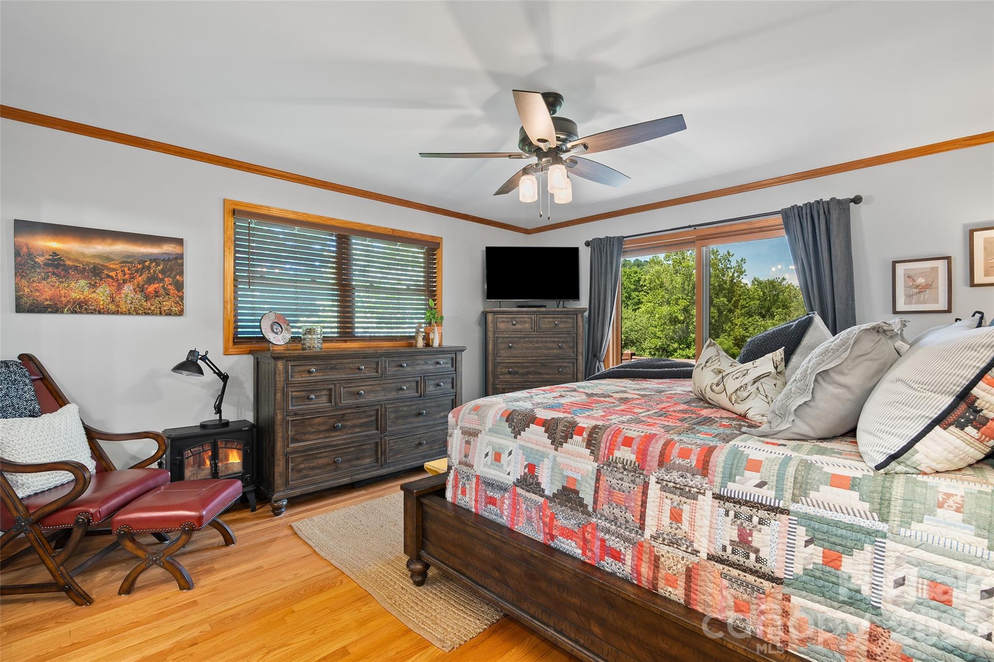 359 Saddlebrook Lane — Clyde