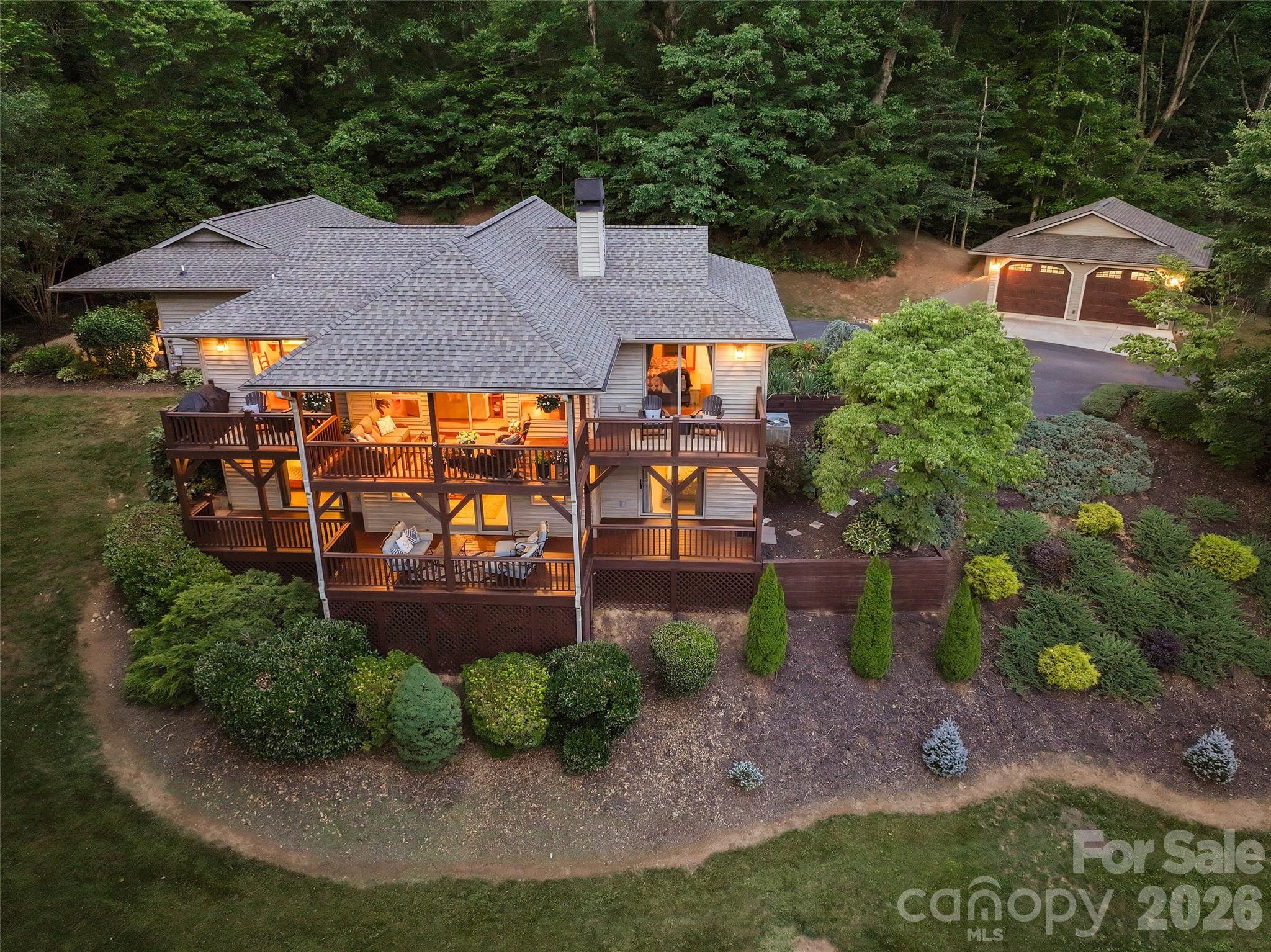 359 Saddlebrook Lane — Clyde