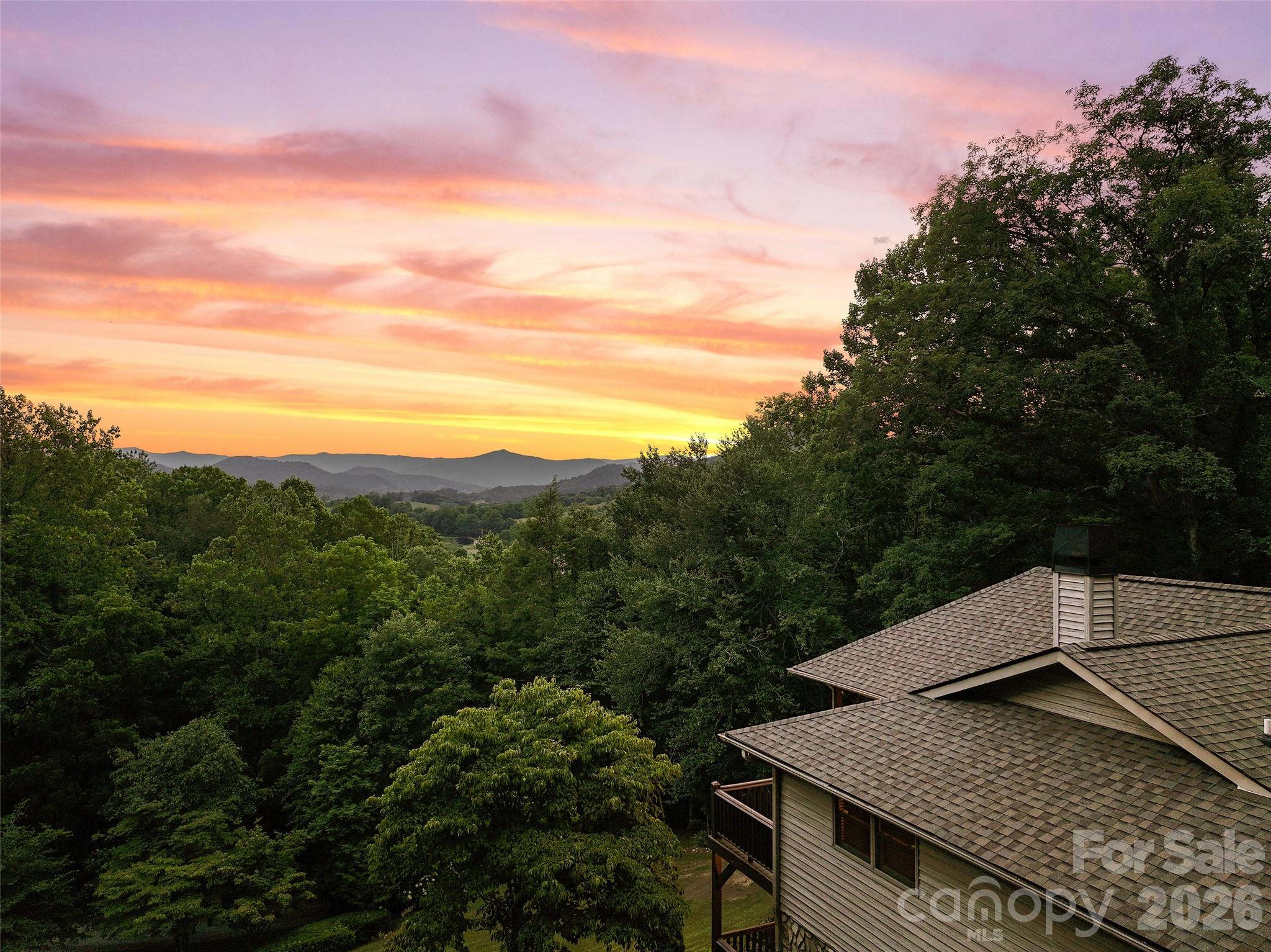 359 Saddlebrook Lane — Clyde