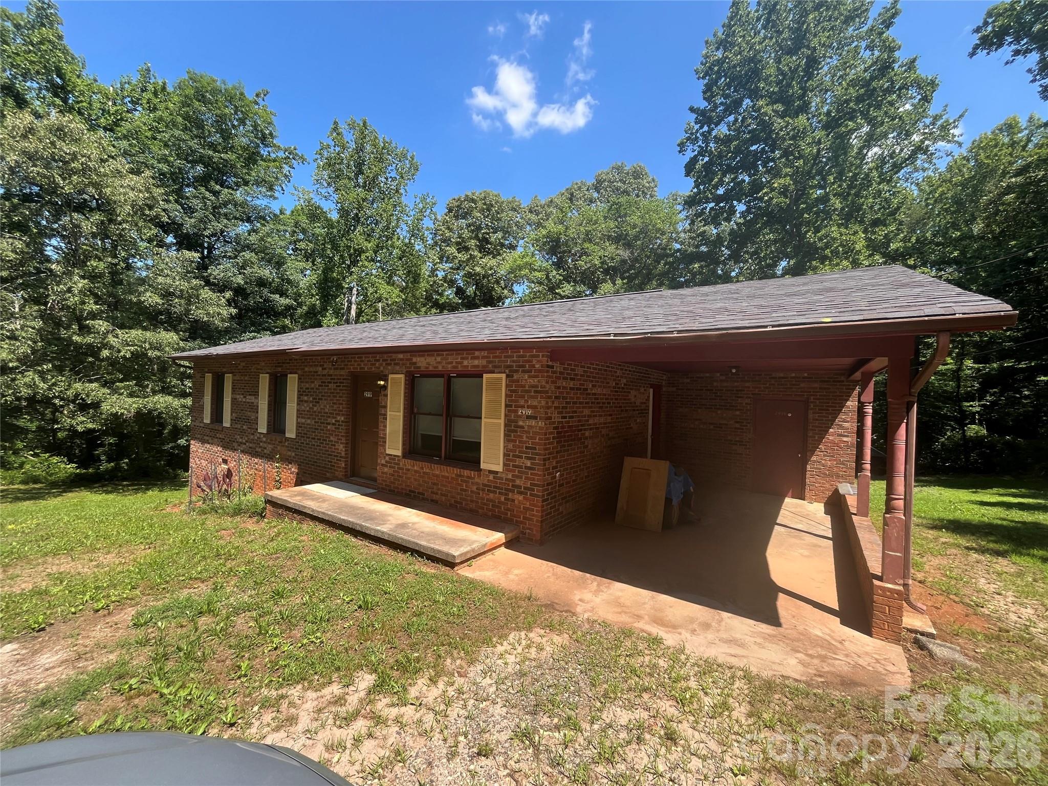 2919 Shell Avenue — Valdese