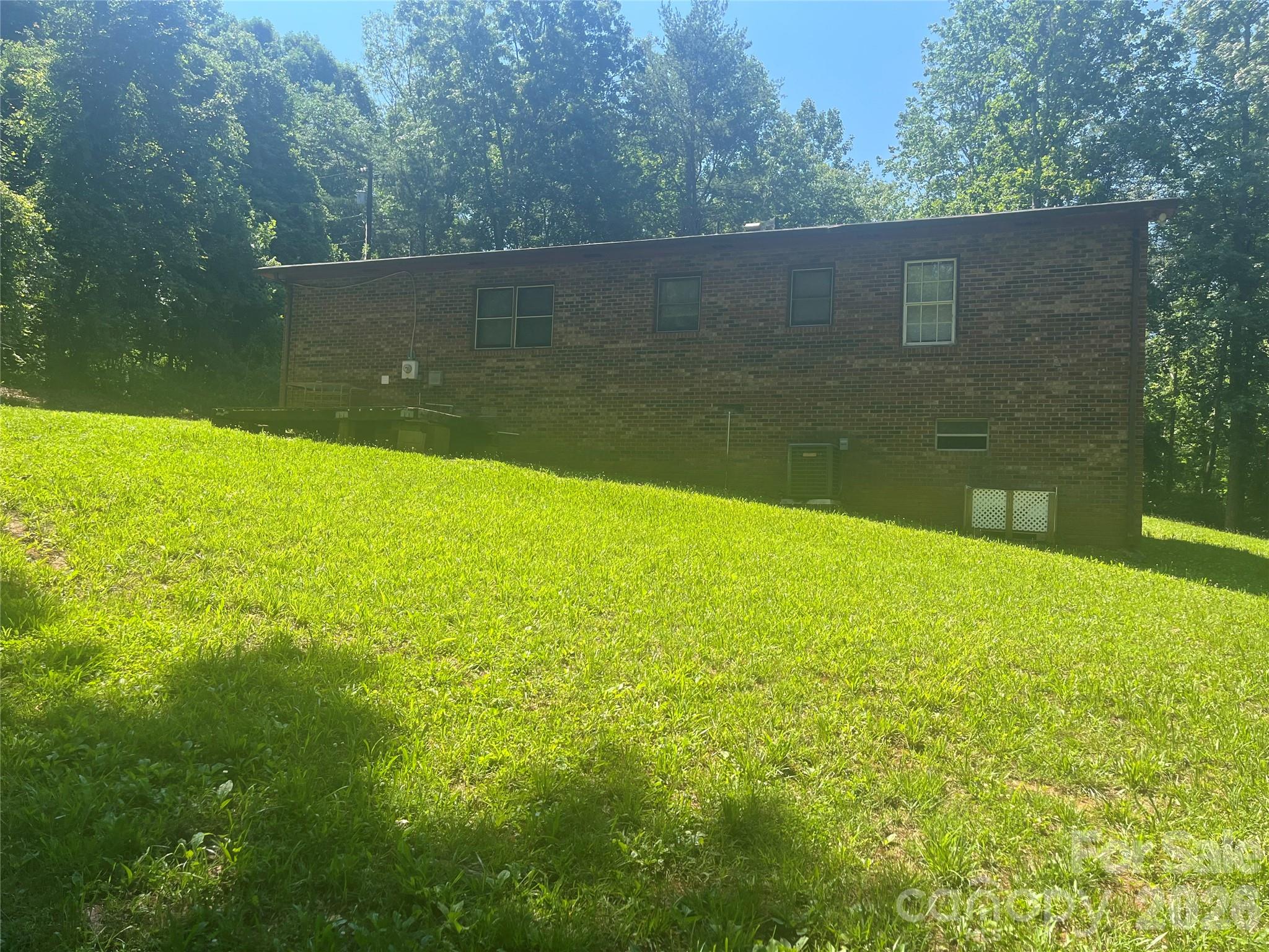 2919 Shell Avenue — Valdese