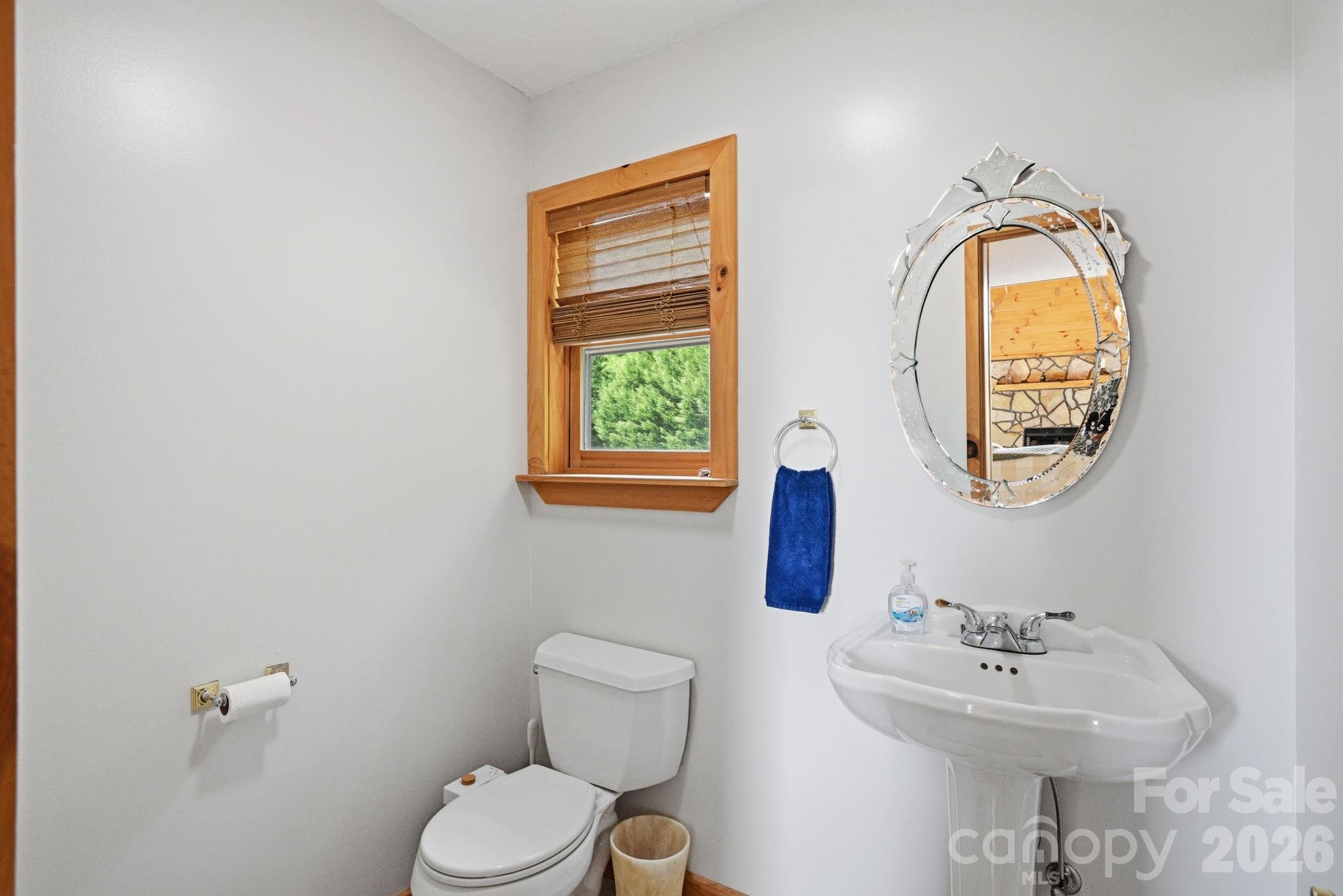 605 Valley View Drive — Purlear