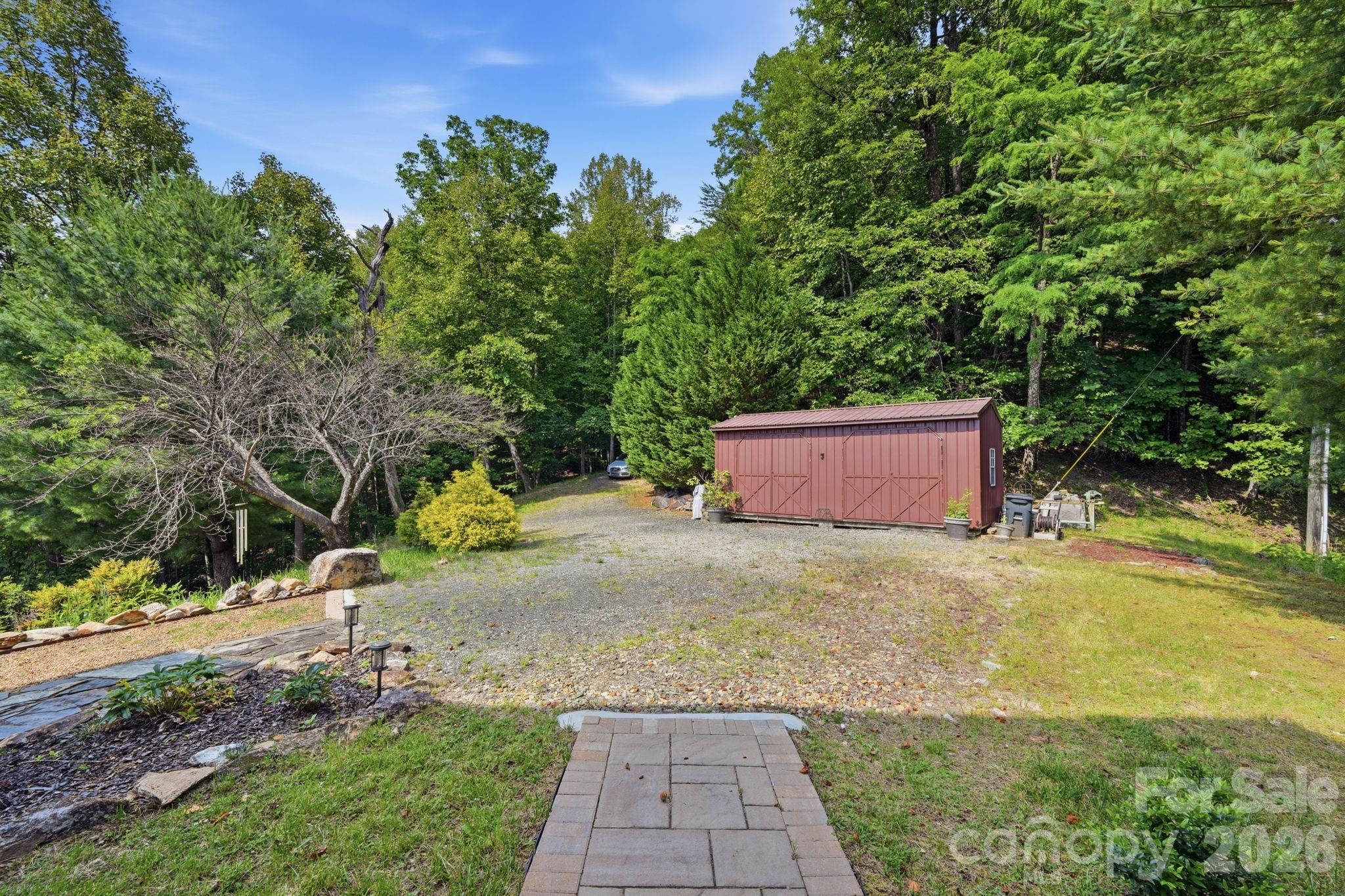 605 Valley View Drive — Purlear