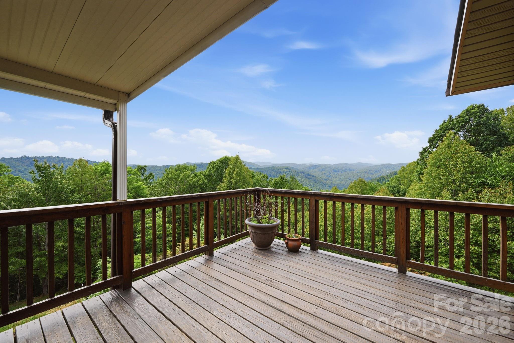 605 Valley View Drive — Purlear