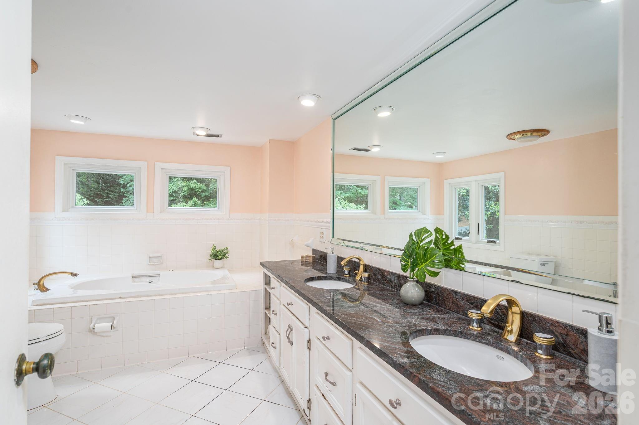 40 Catawba Ridge Road — Clover