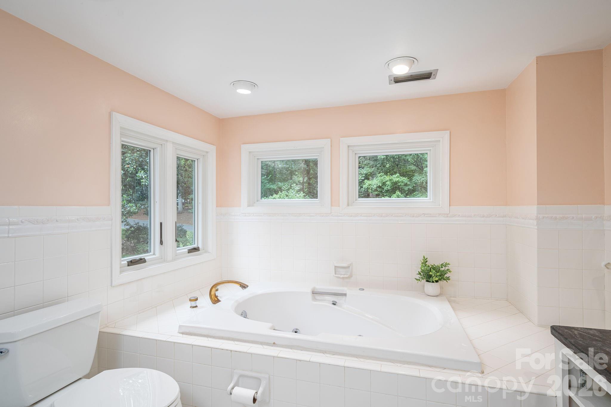 40 Catawba Ridge Road — Clover