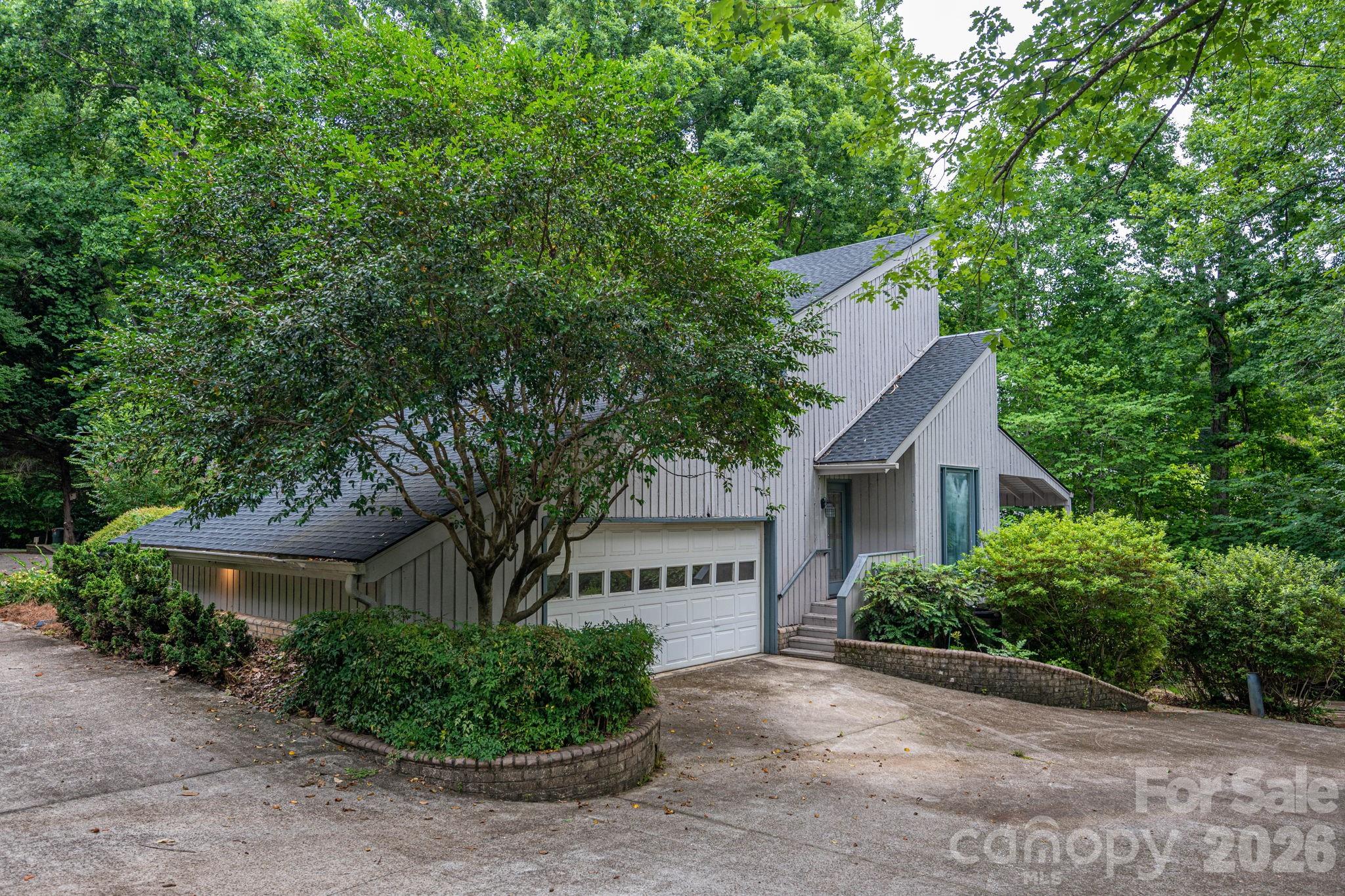 40 Catawba Ridge Road — Clover