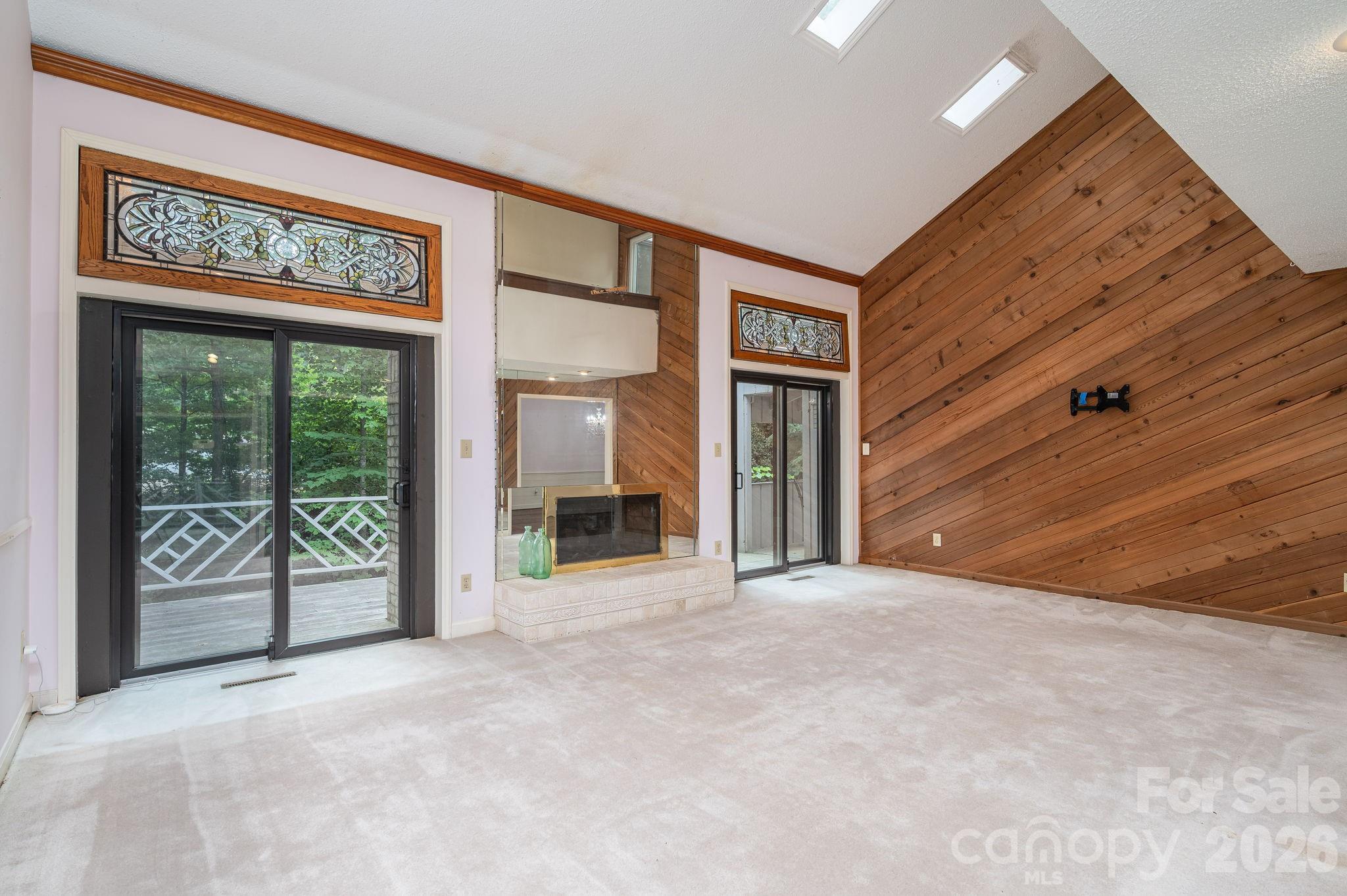 40 Catawba Ridge Road — Clover