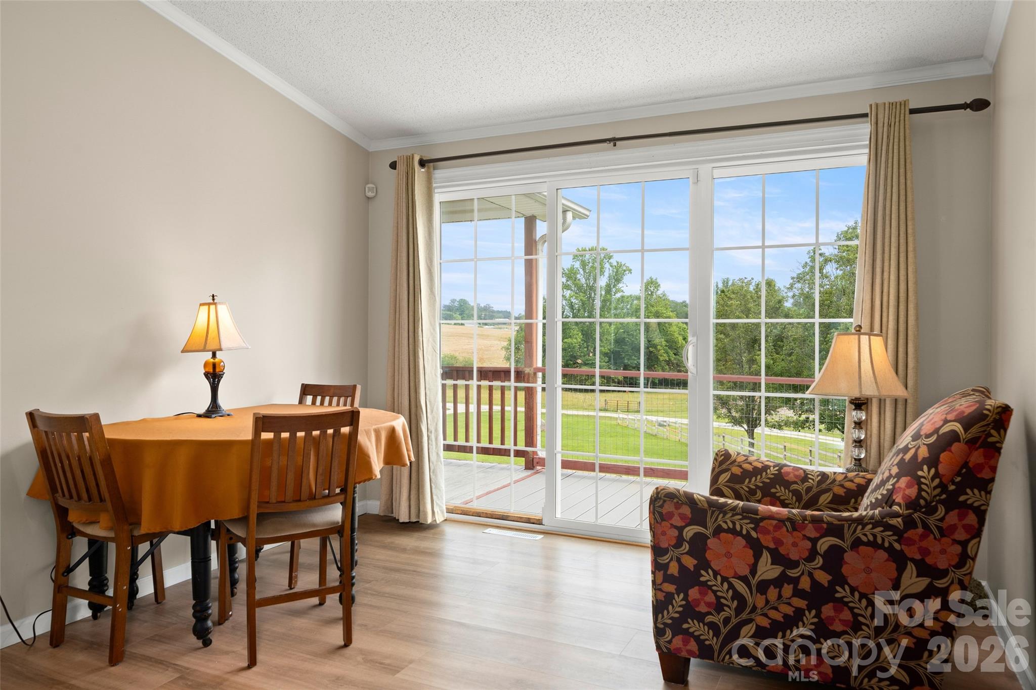30 Countryside Drive — Hendersonville