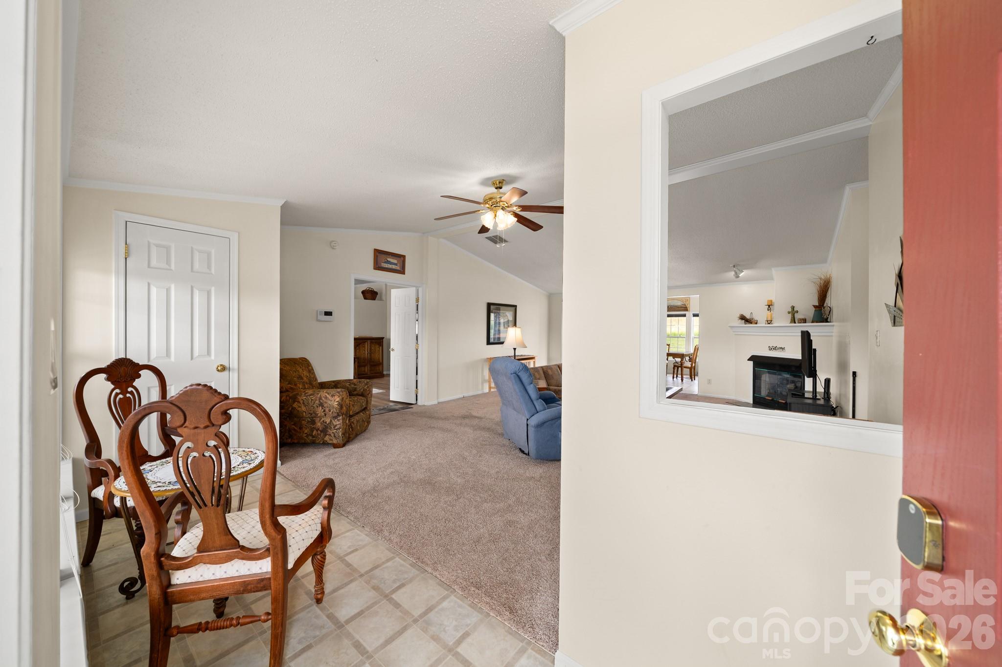 30 Countryside Drive — Hendersonville