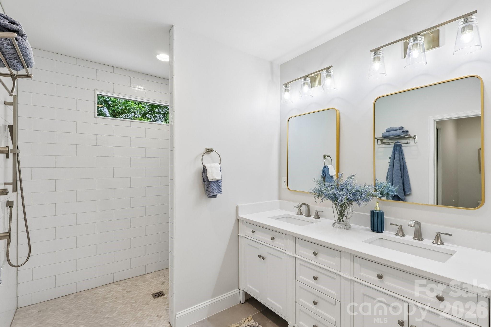 1315 Holmes Drive — Charlotte