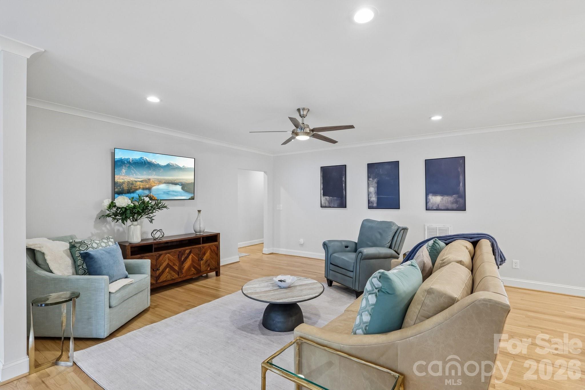 1315 Holmes Drive — Charlotte