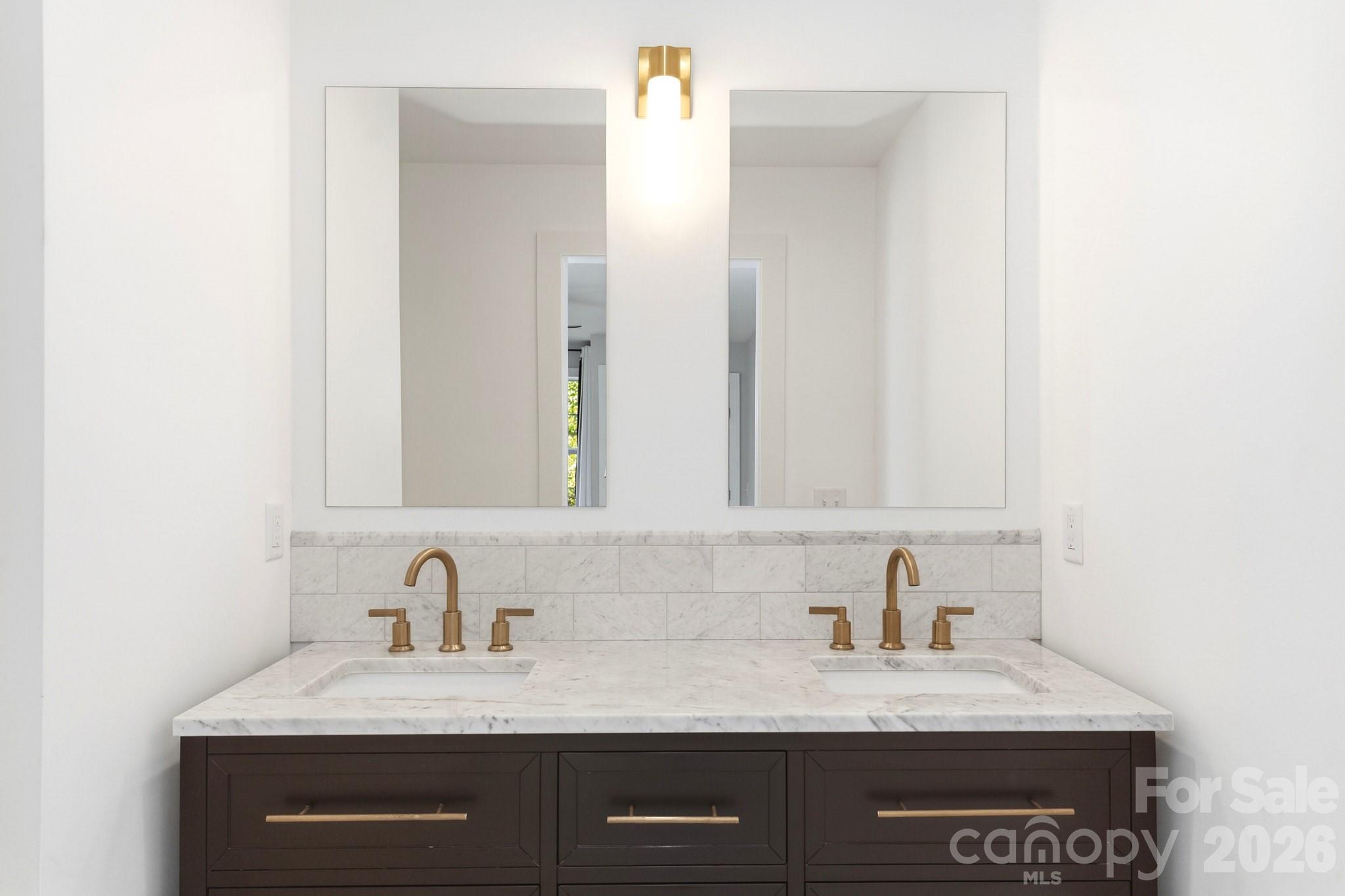404 Stratford Road — Asheville
