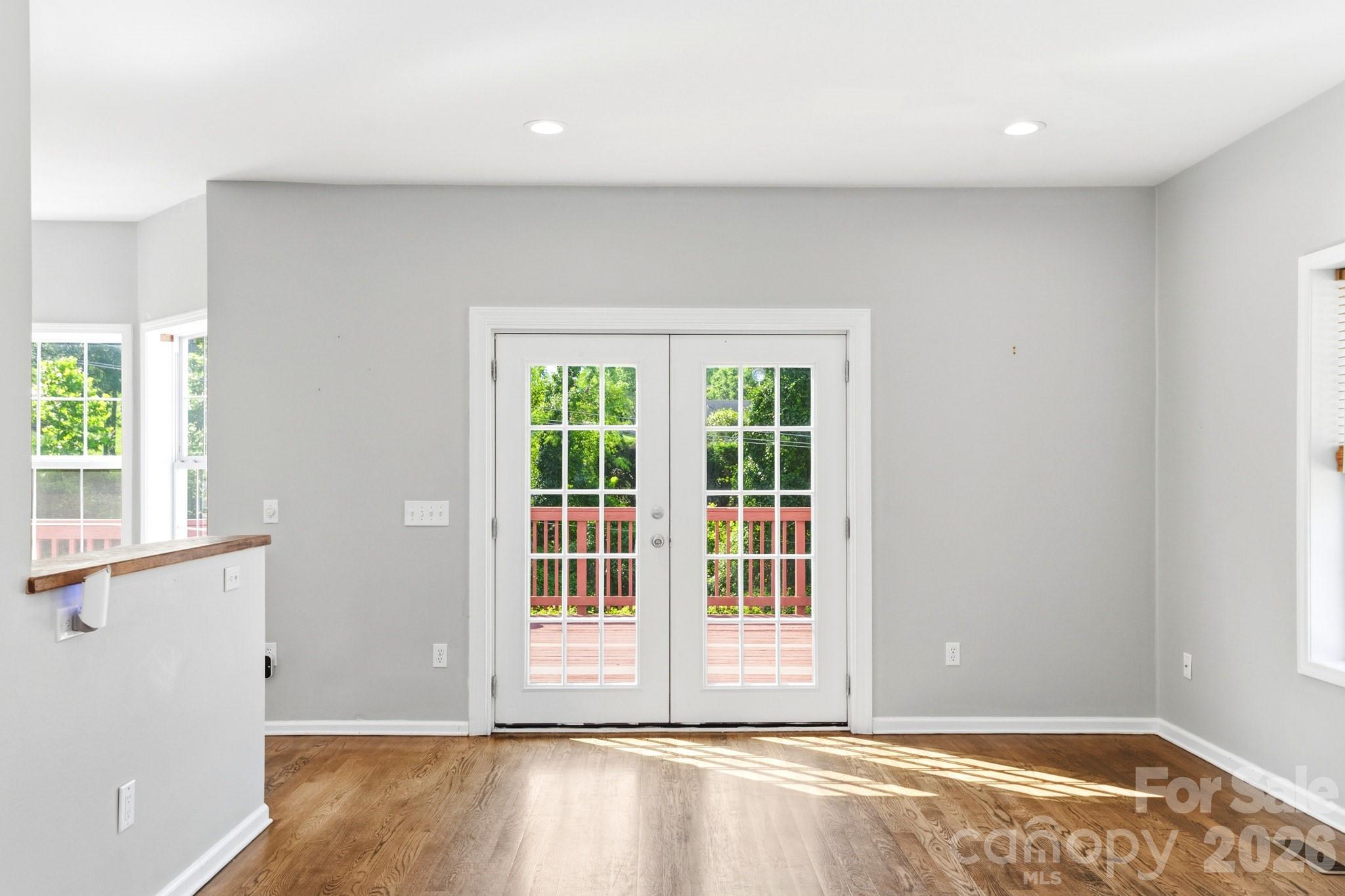 404 Stratford Road — Asheville