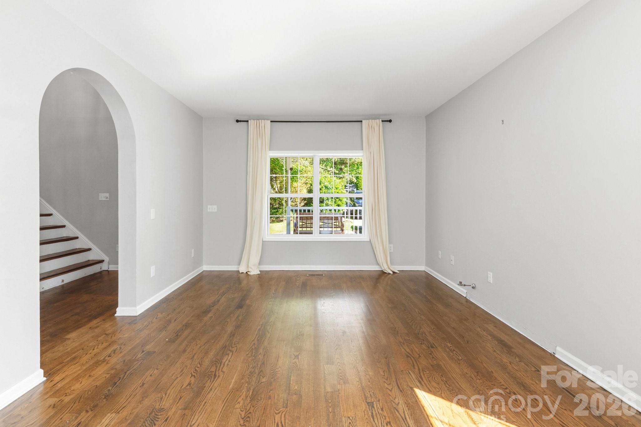 404 Stratford Road — Asheville