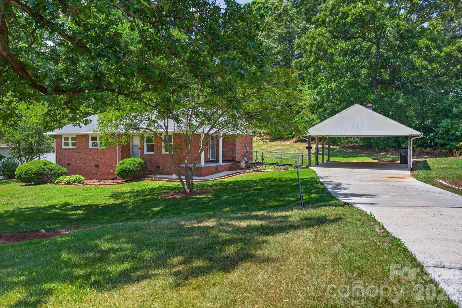 312 Turner Street — Landis