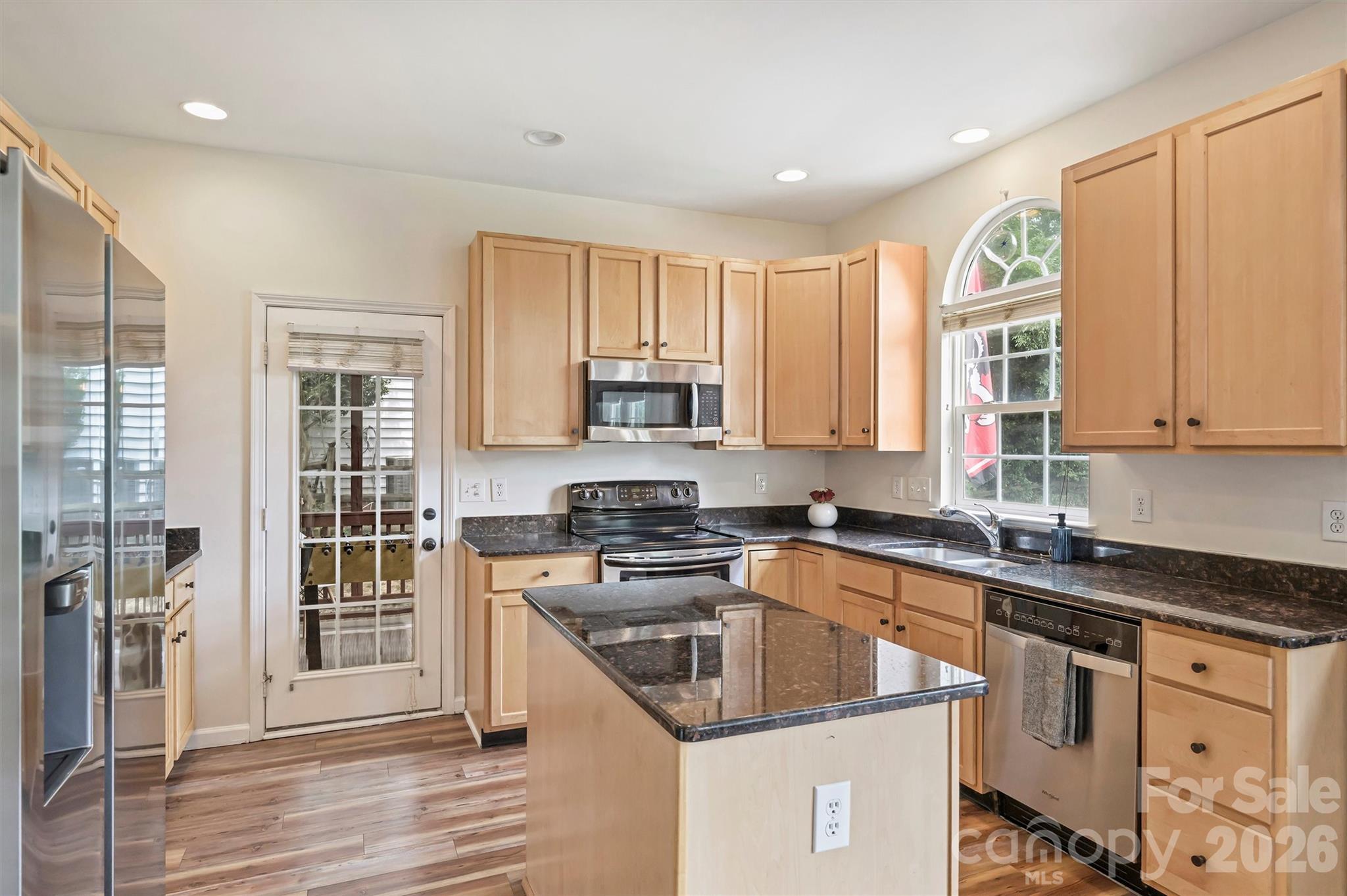 9318 Autumn Applause Drive — Charlotte