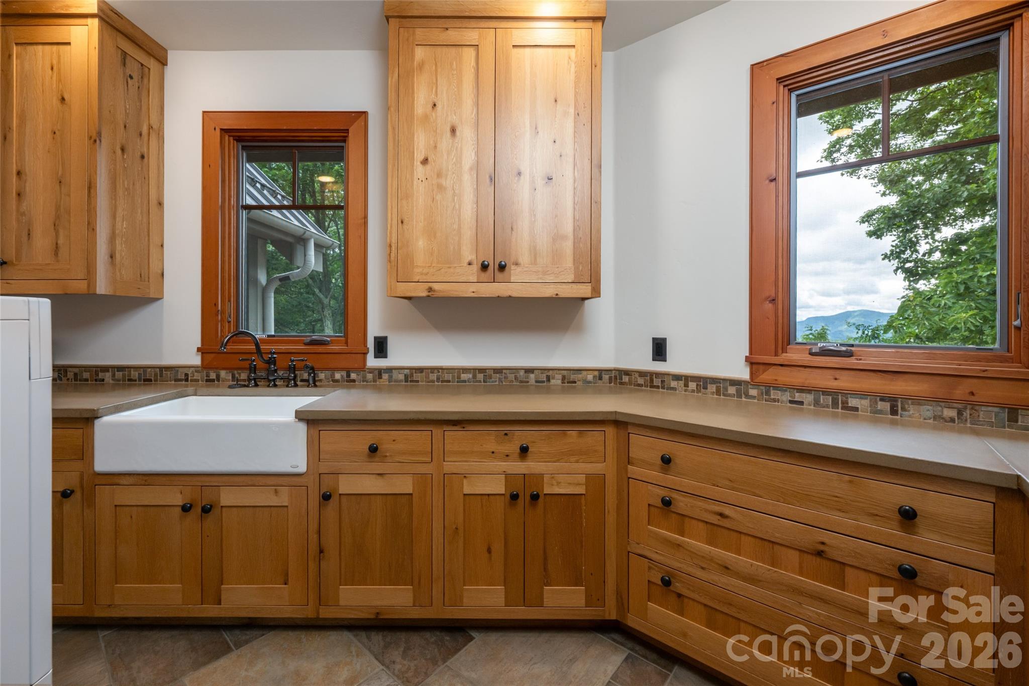 4900 Preserve Road — Sylva