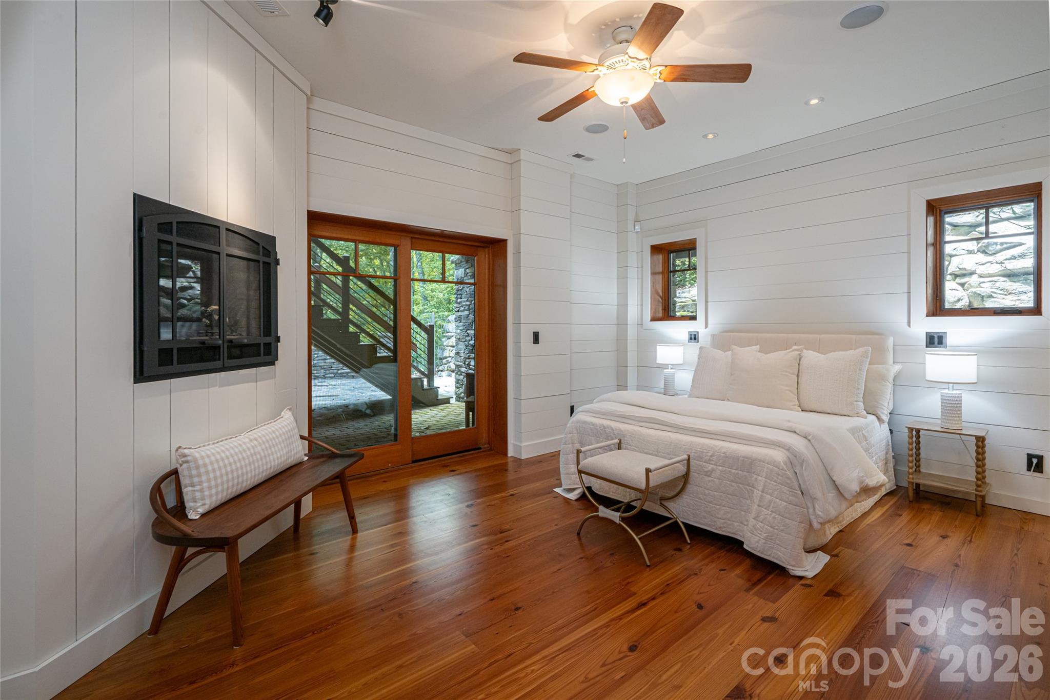 4900 Preserve Road — Sylva