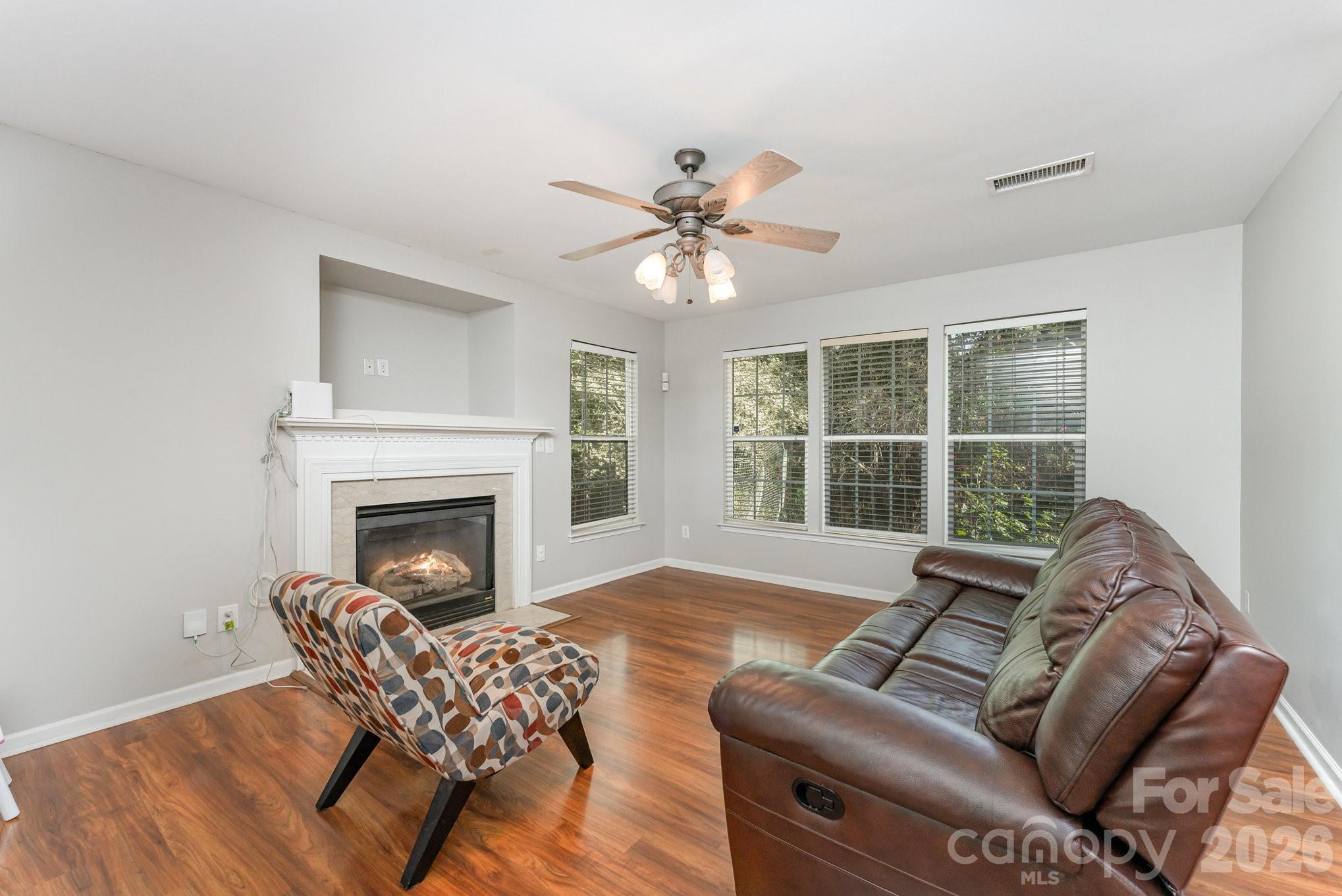 9824 Dauphine Drive — Charlotte