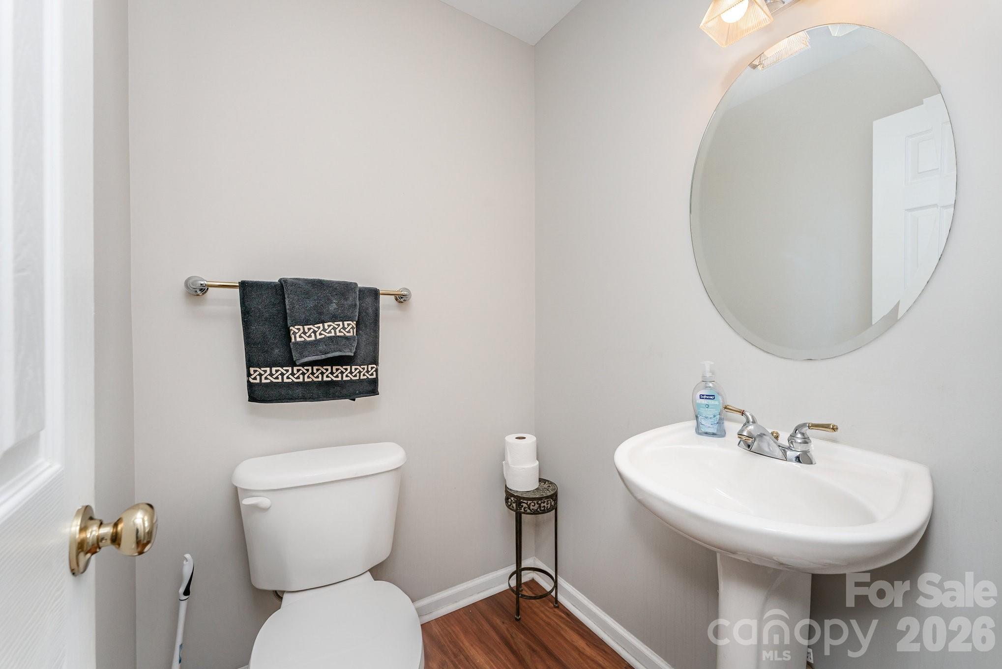 9824 Dauphine Drive — Charlotte